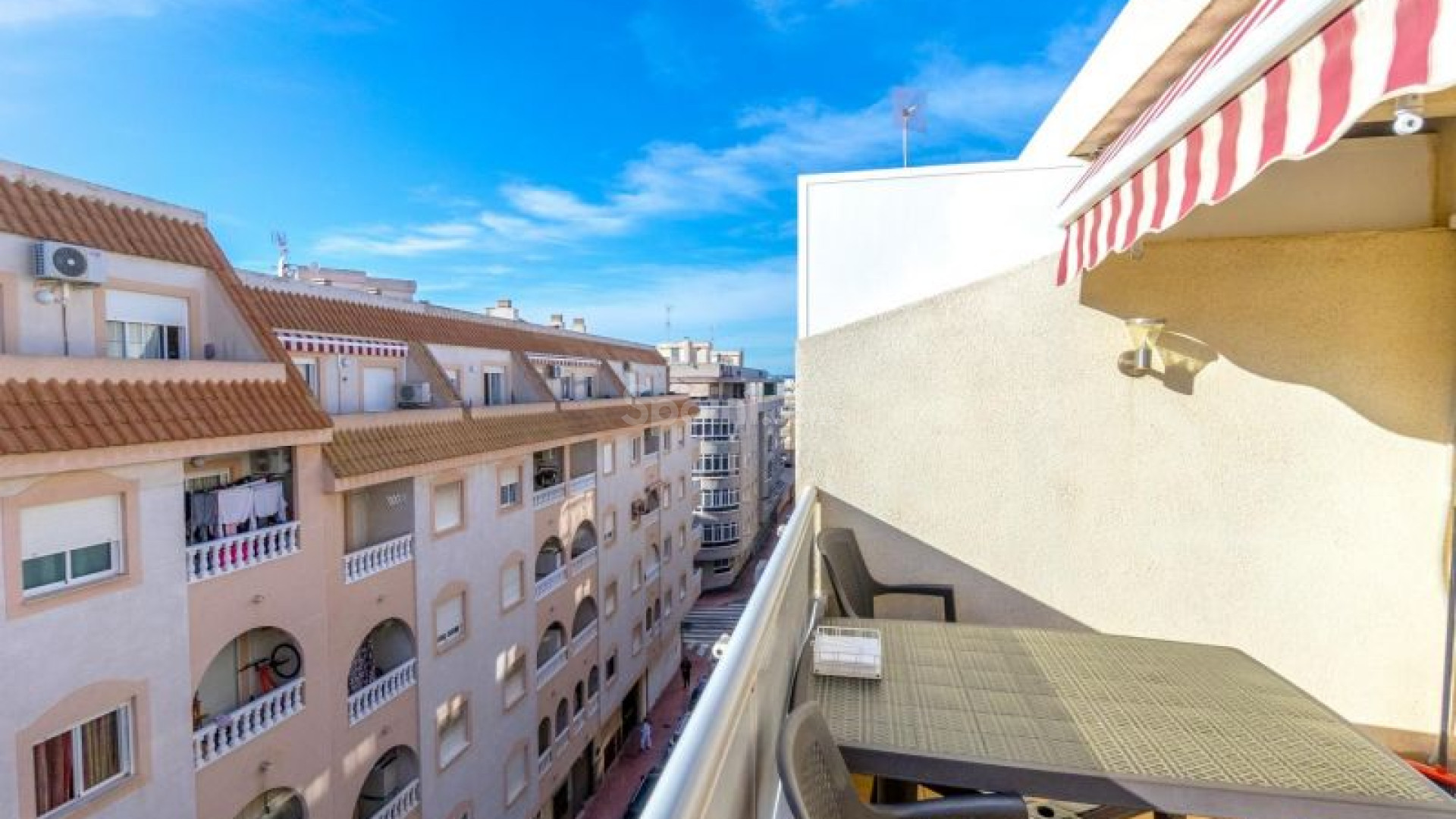 Resale - Apartment -
Torrevieja