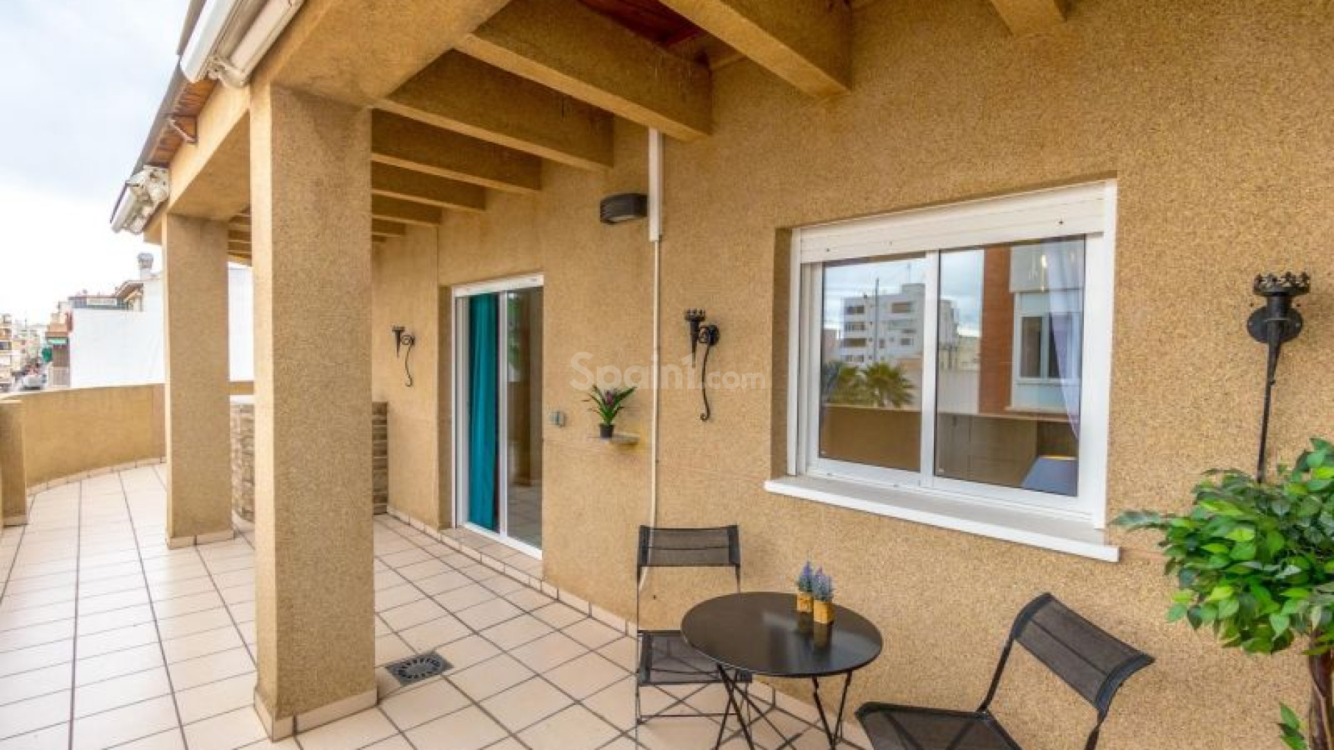 Resale - Apartment -
Torrevieja