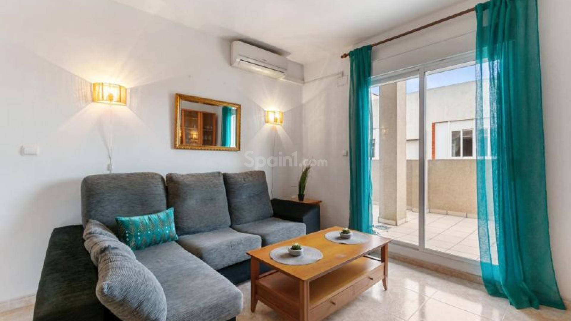 Resale - Apartment -
Torrevieja