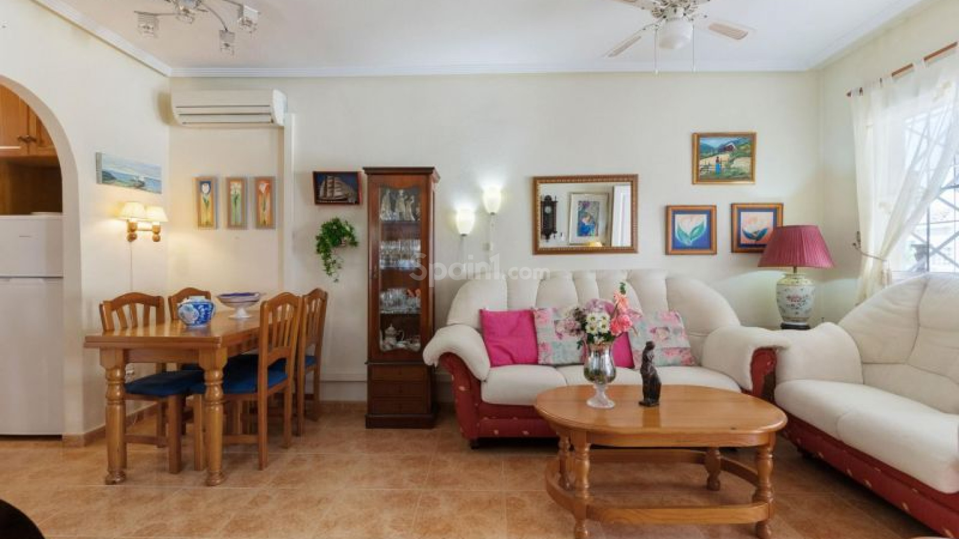 Resale - Apartment -
Torrevieja