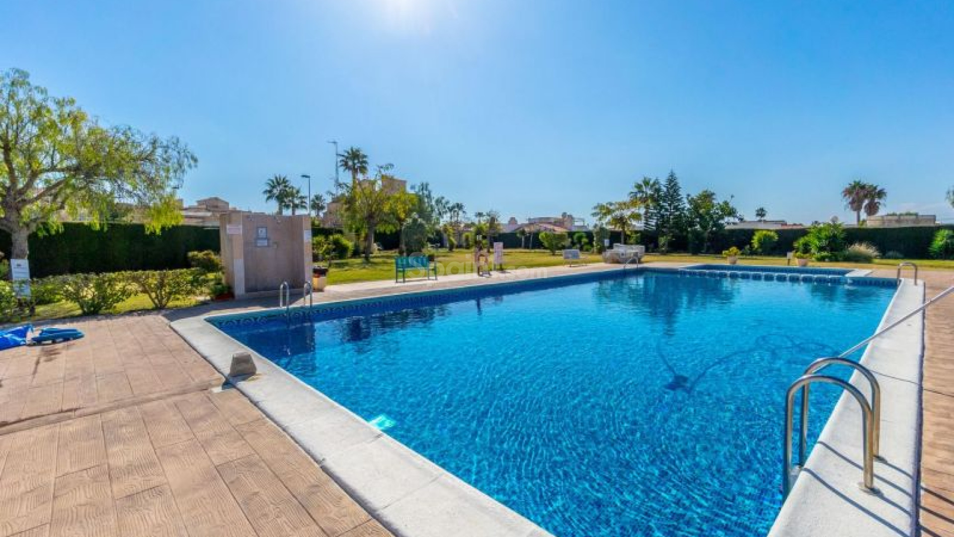 Resale - Apartment -
Torrevieja