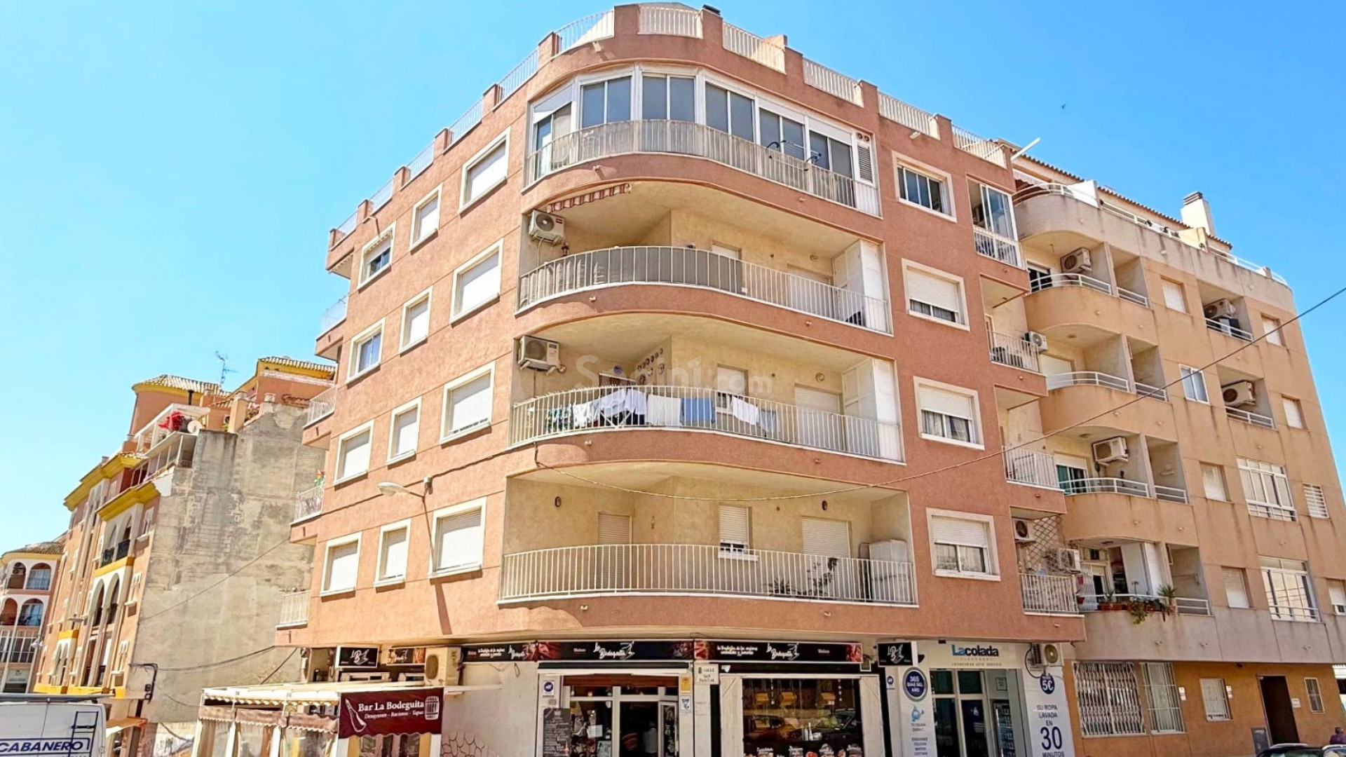 Resale - Apartment -
Torrevieja