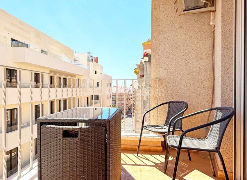 Resale - Apartment -
Torrevieja
