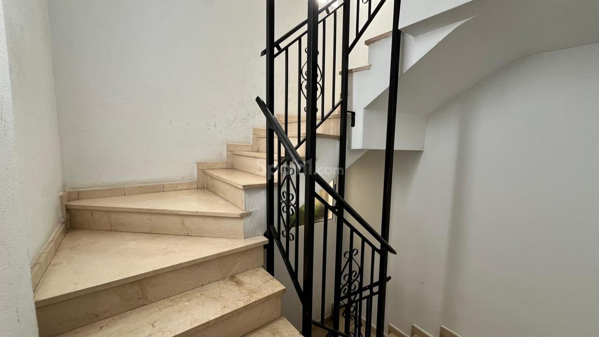 Resale - Apartment -
Torrevieja