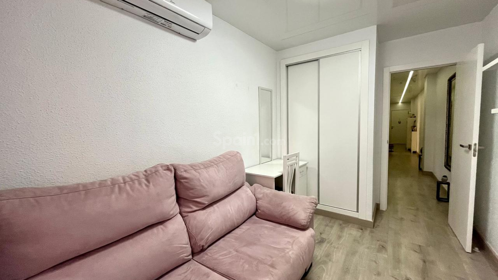Resale - Apartment -
Torrevieja