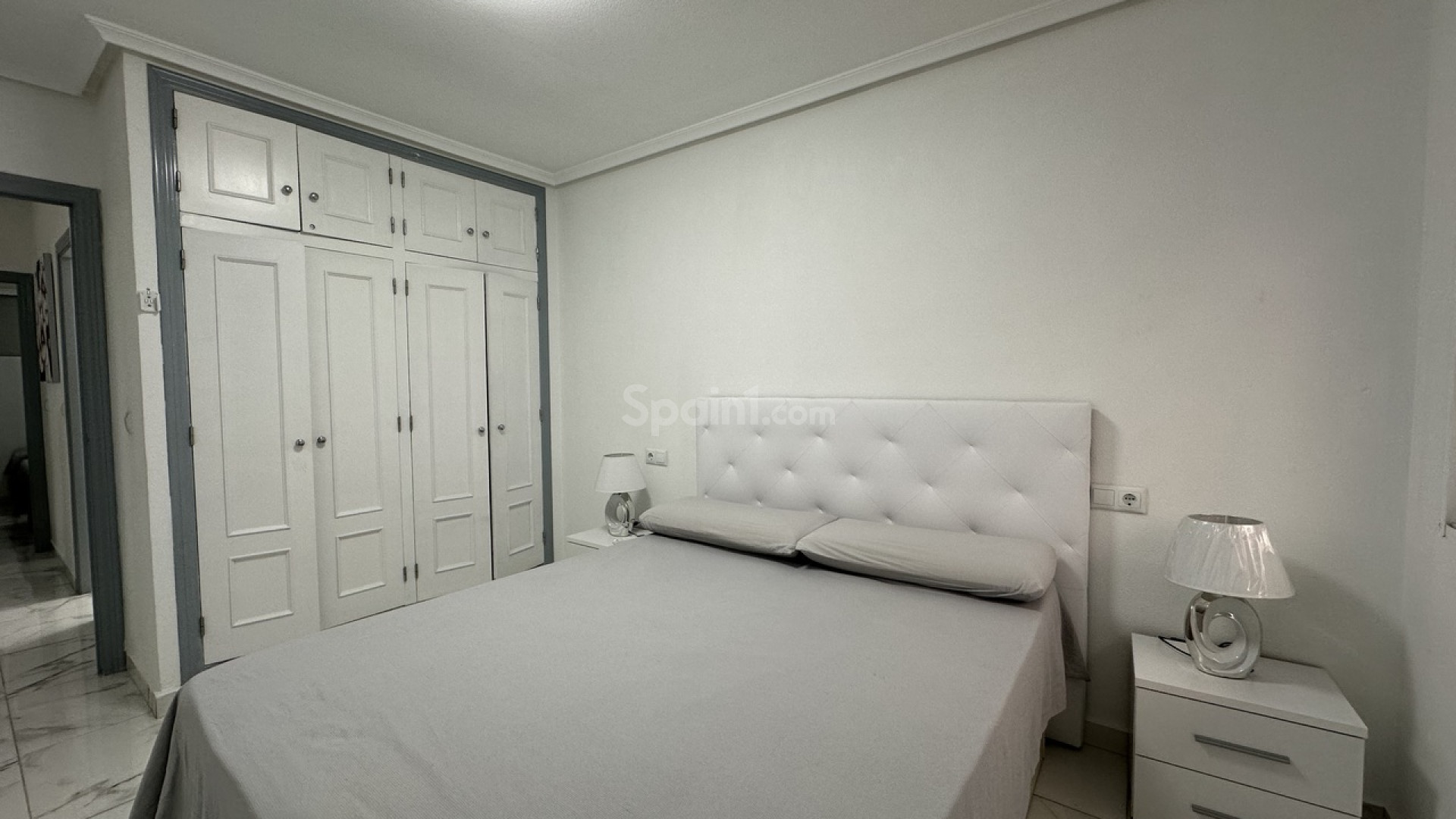 Resale - Apartment -
Torrevieja