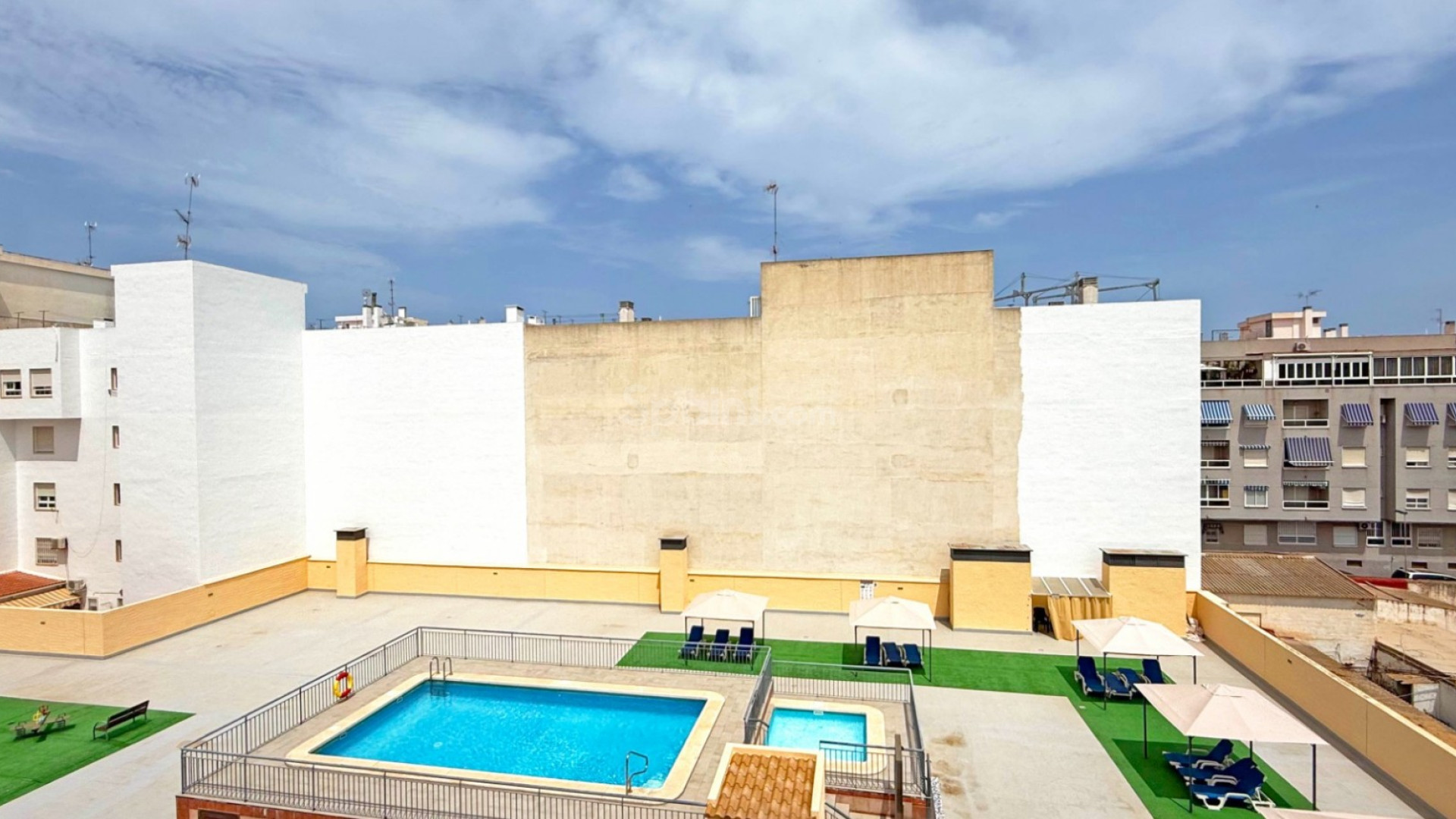 Resale - Apartment -
Torrevieja