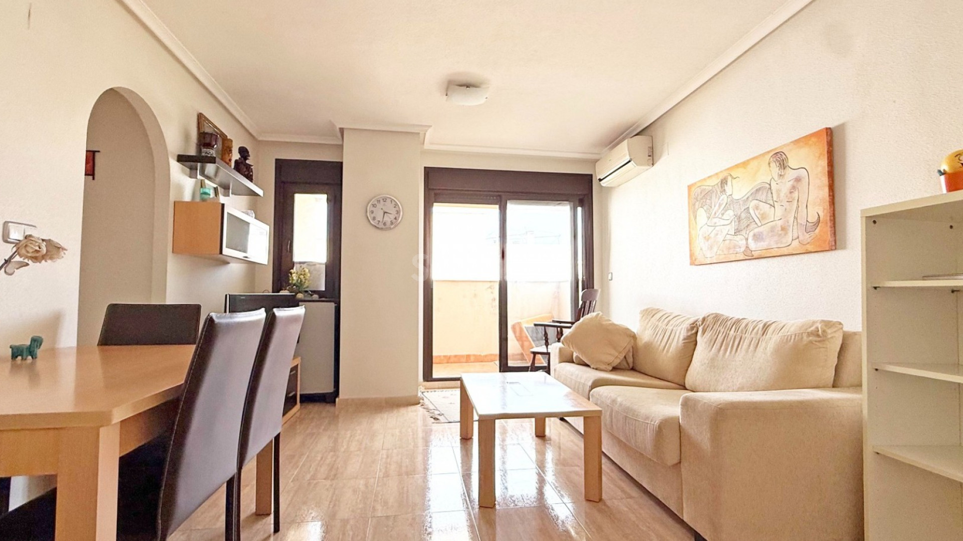 Resale - Apartment -
Torrevieja