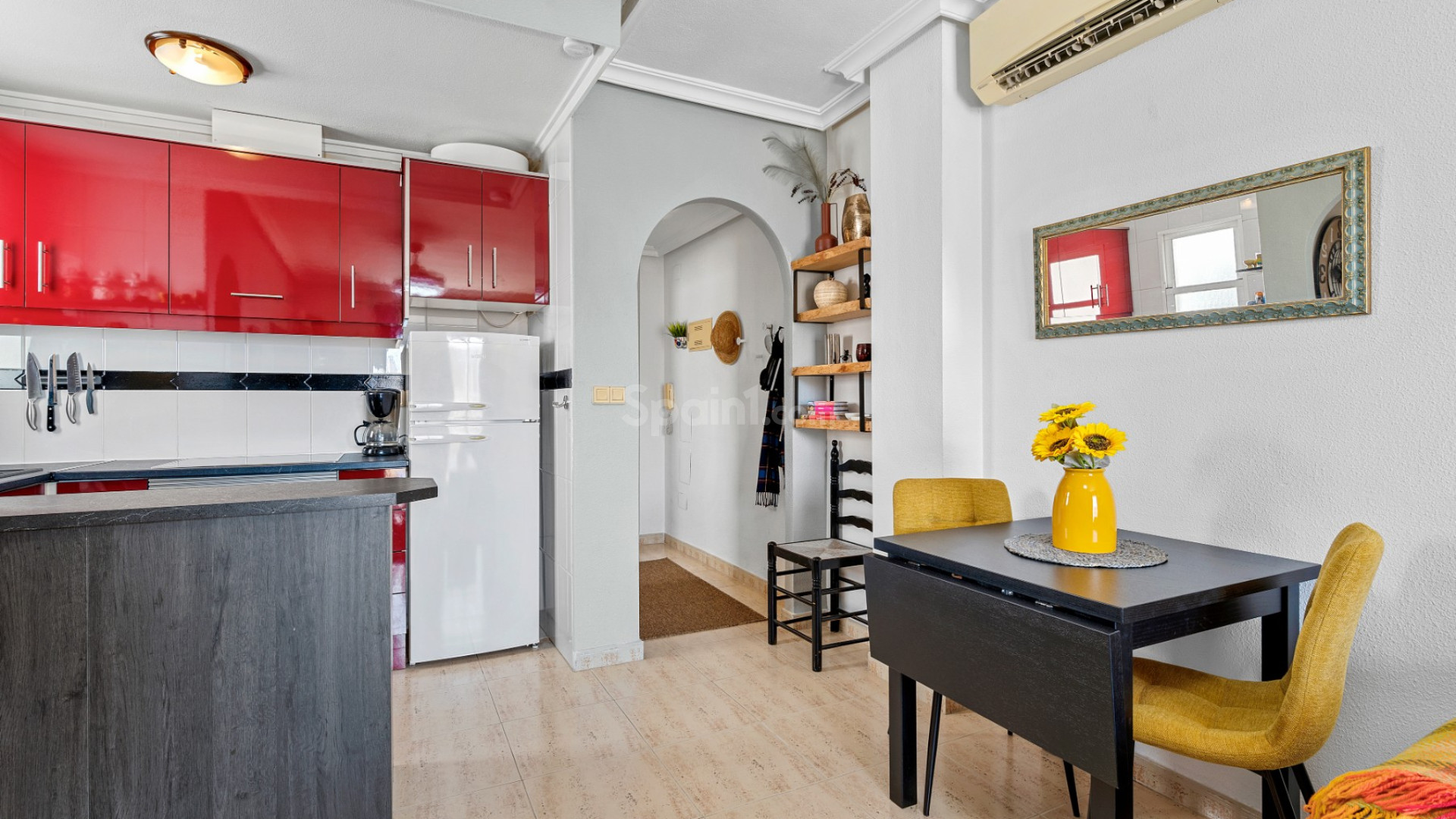 Resale - Apartment -
Torrevieja