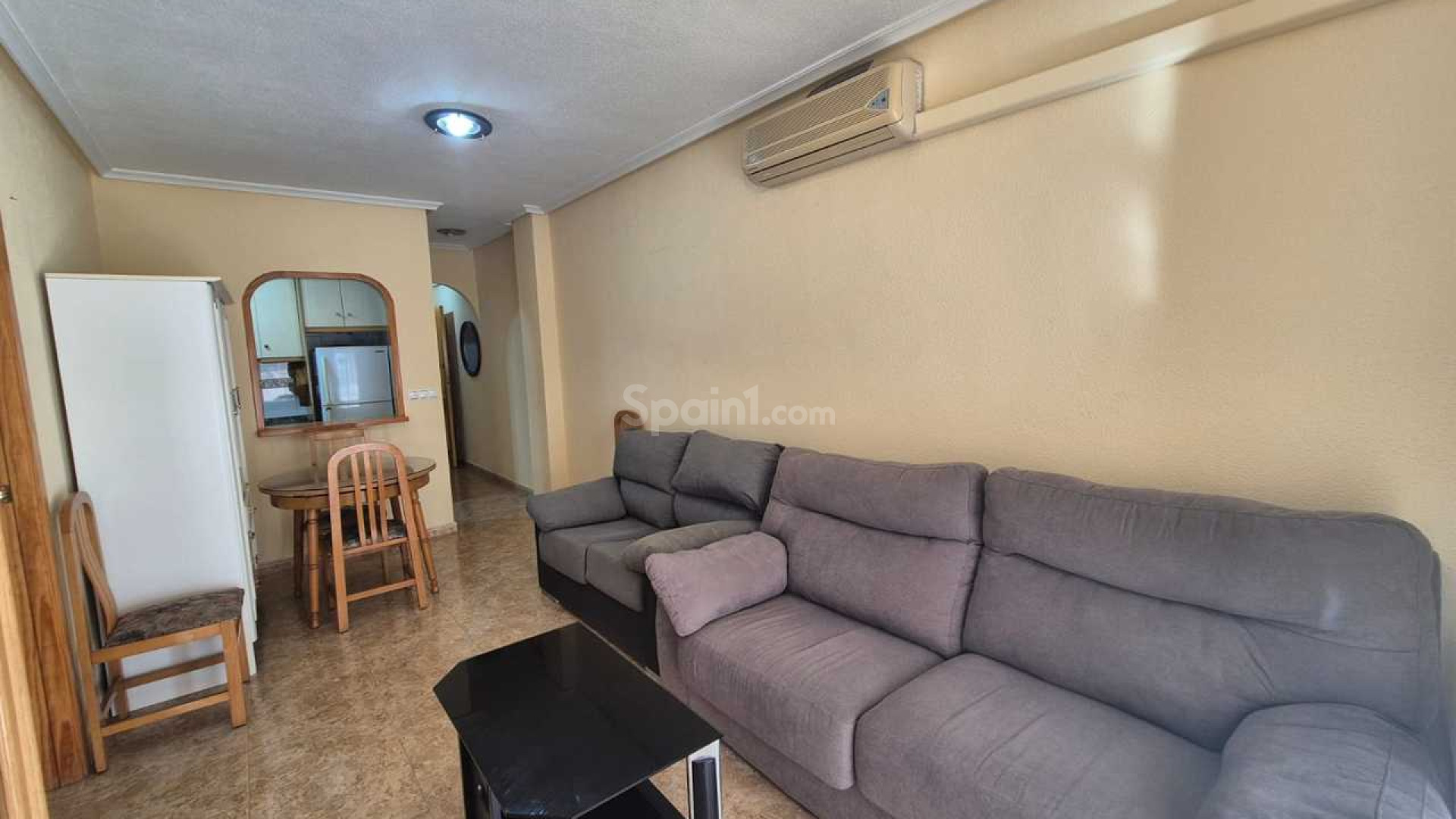 Resale - Apartment -
Torrevieja