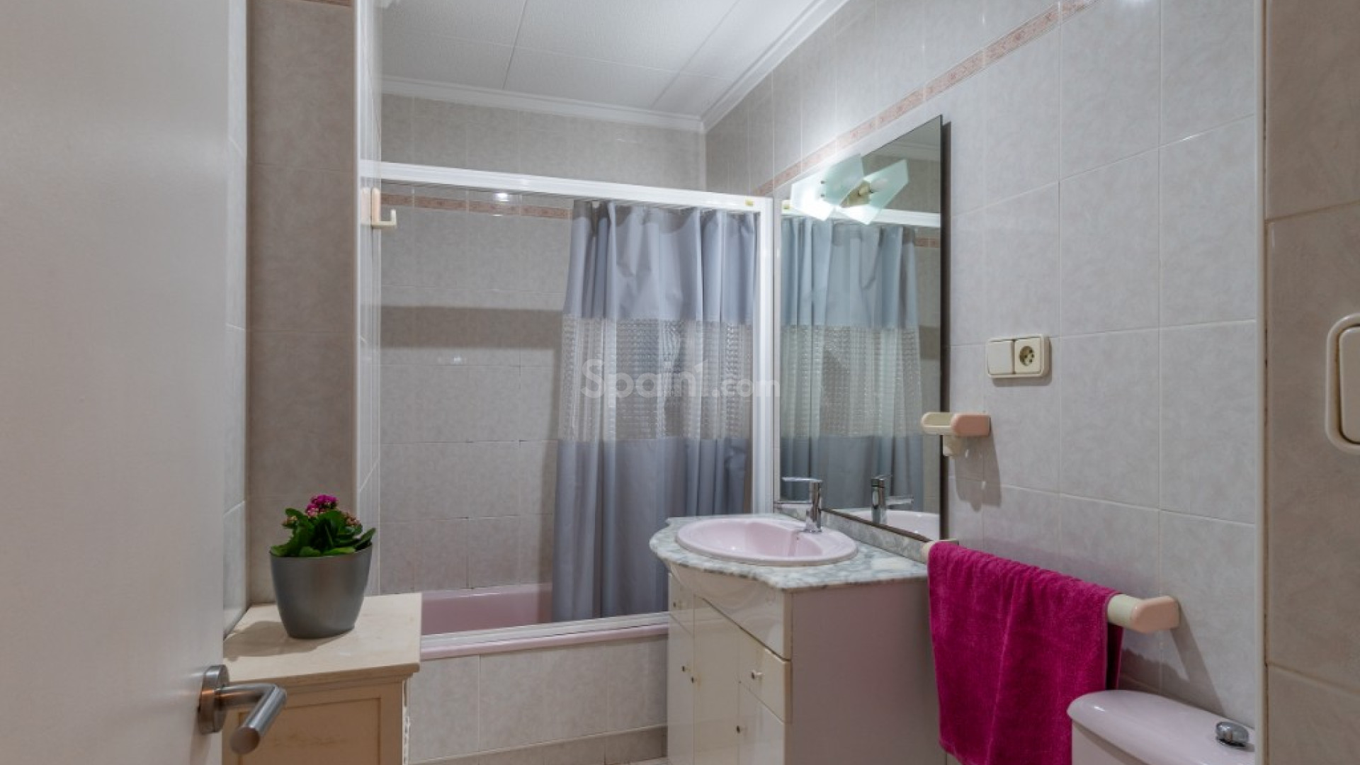 Resale - Apartment -
Torrevieja