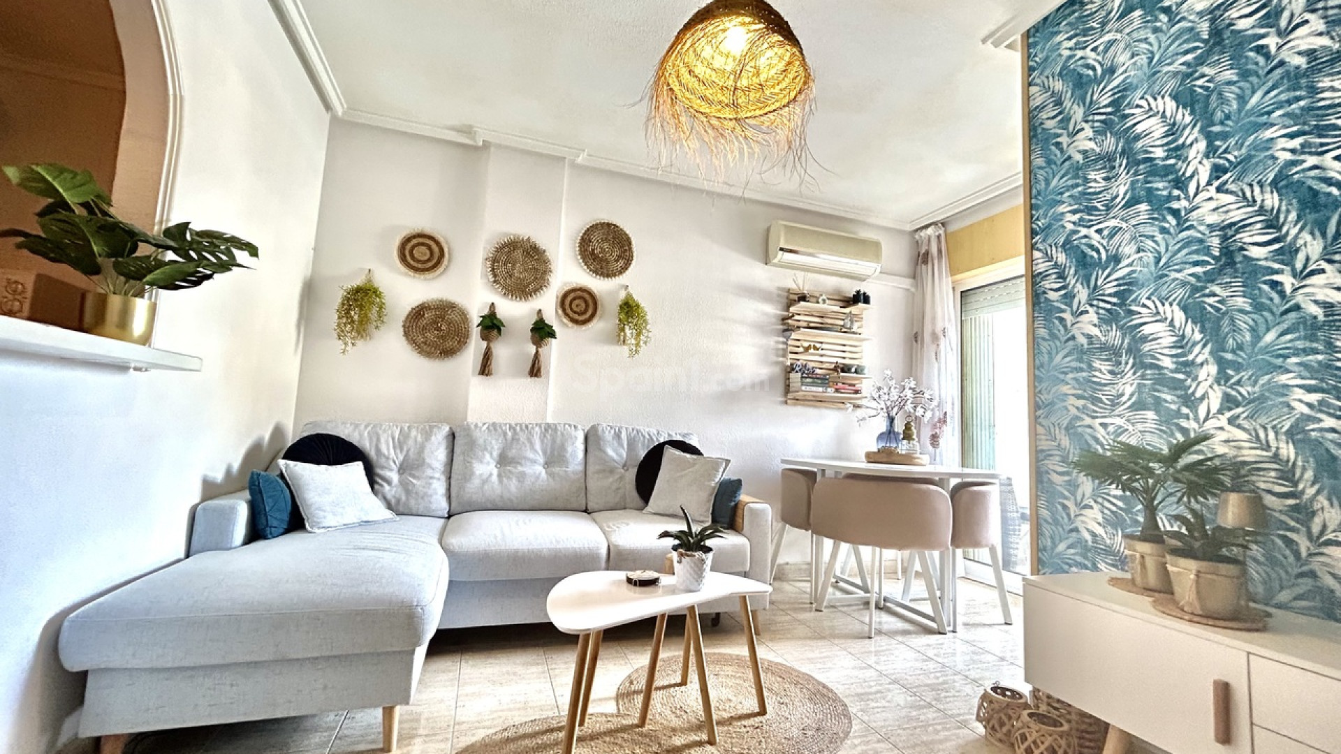 Resale - Apartment -
Torrevieja