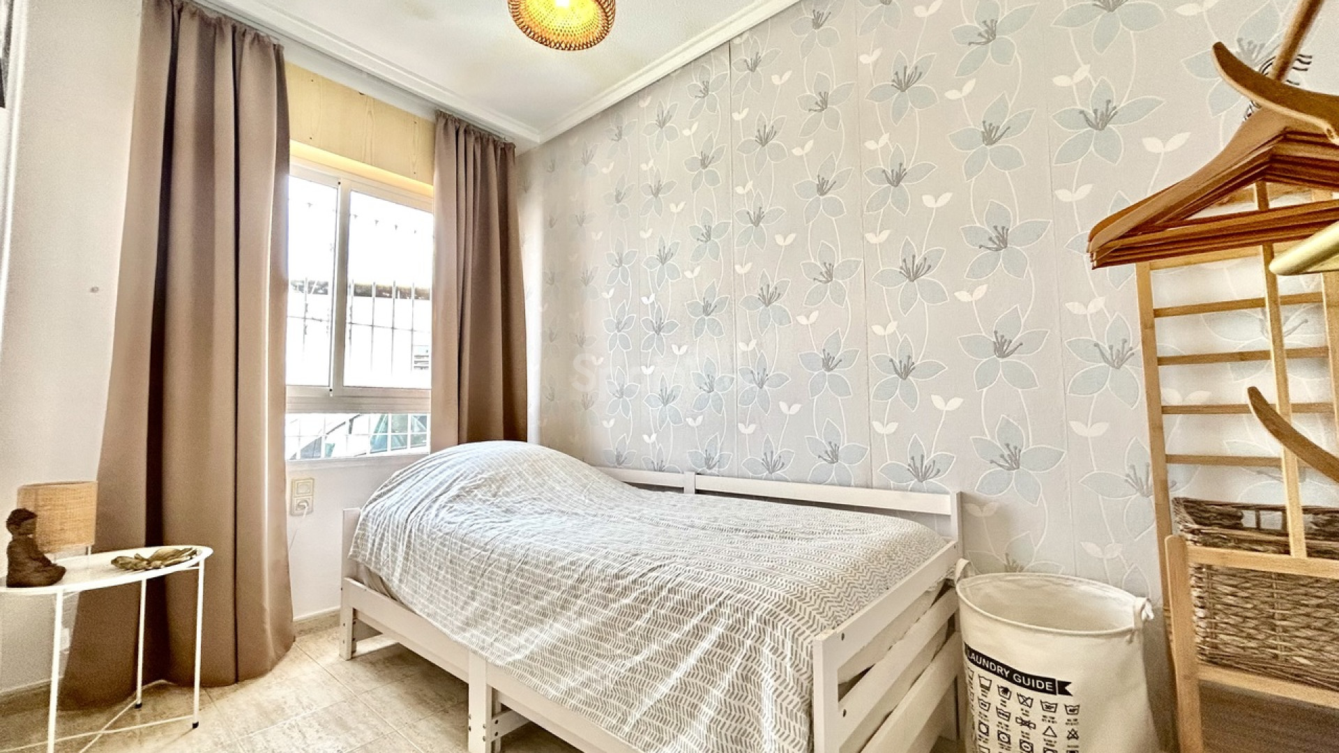 Resale - Apartment -
Torrevieja