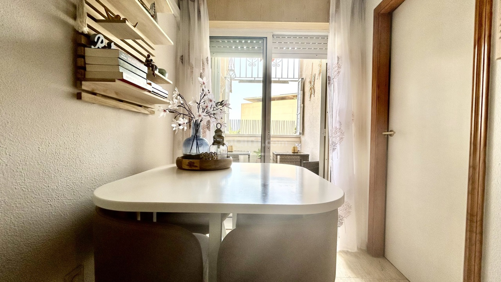 Resale - Apartment -
Torrevieja