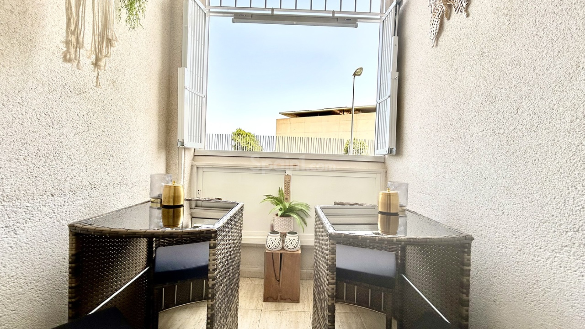 Resale - Apartment -
Torrevieja