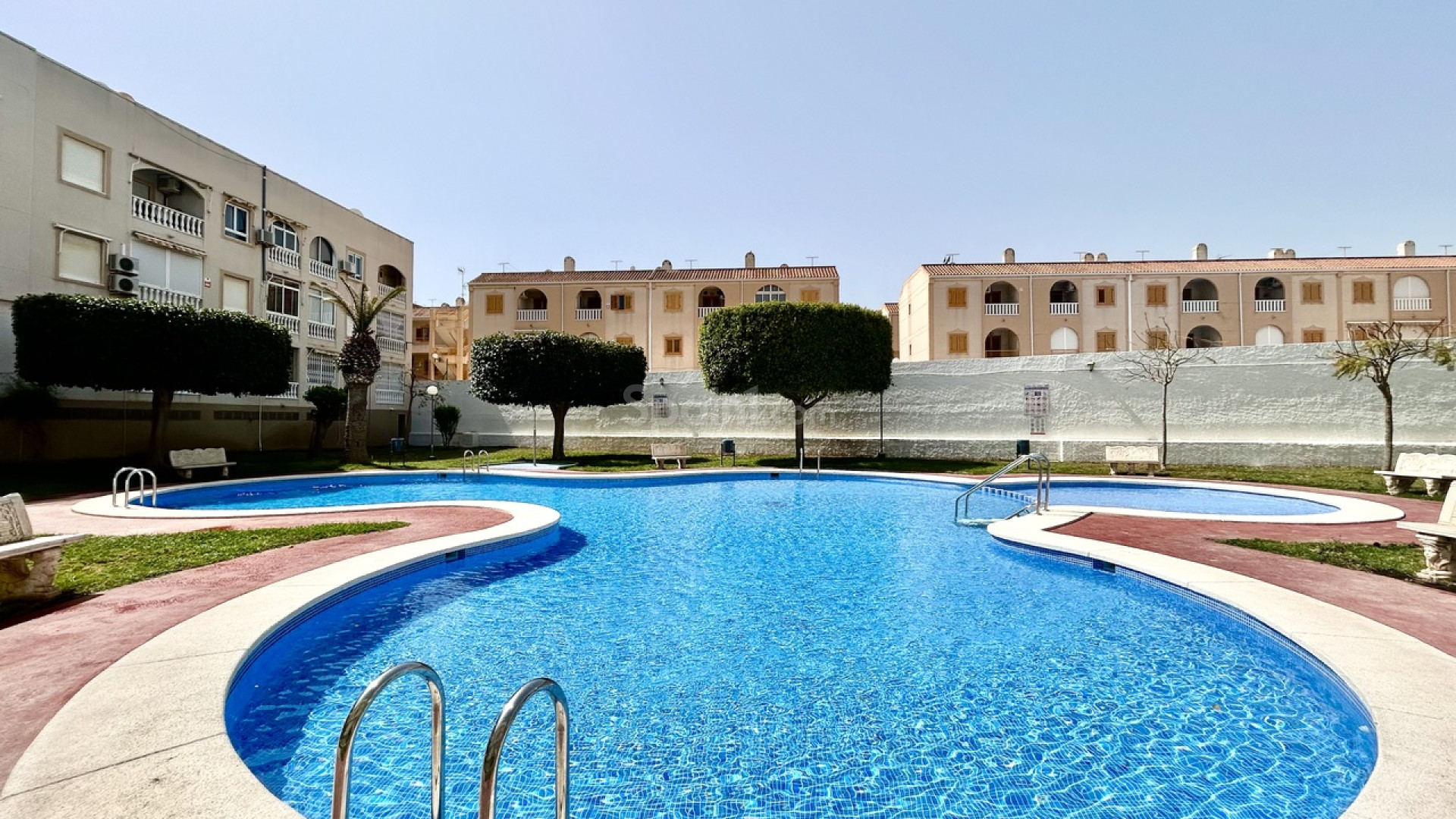 Resale - Apartment -
Torrevieja