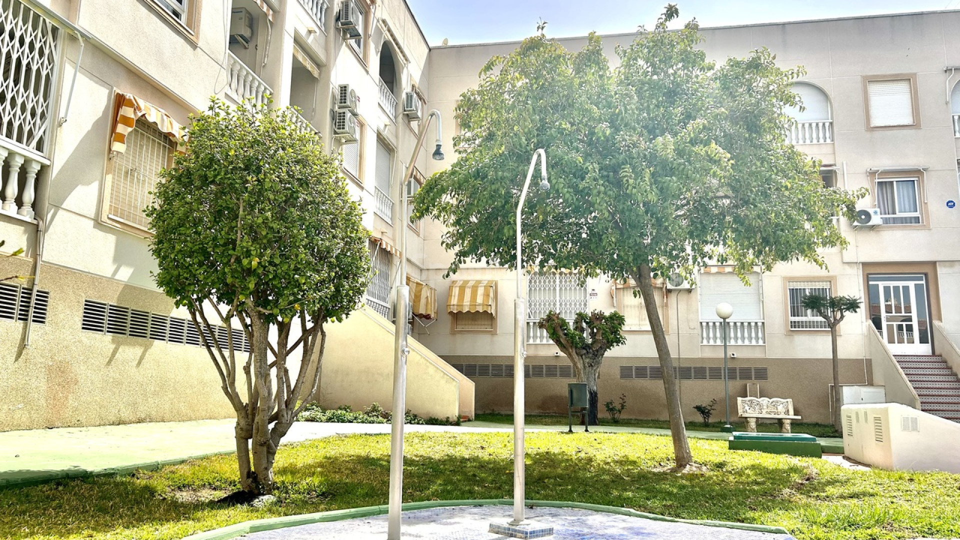 Resale - Apartment -
Torrevieja