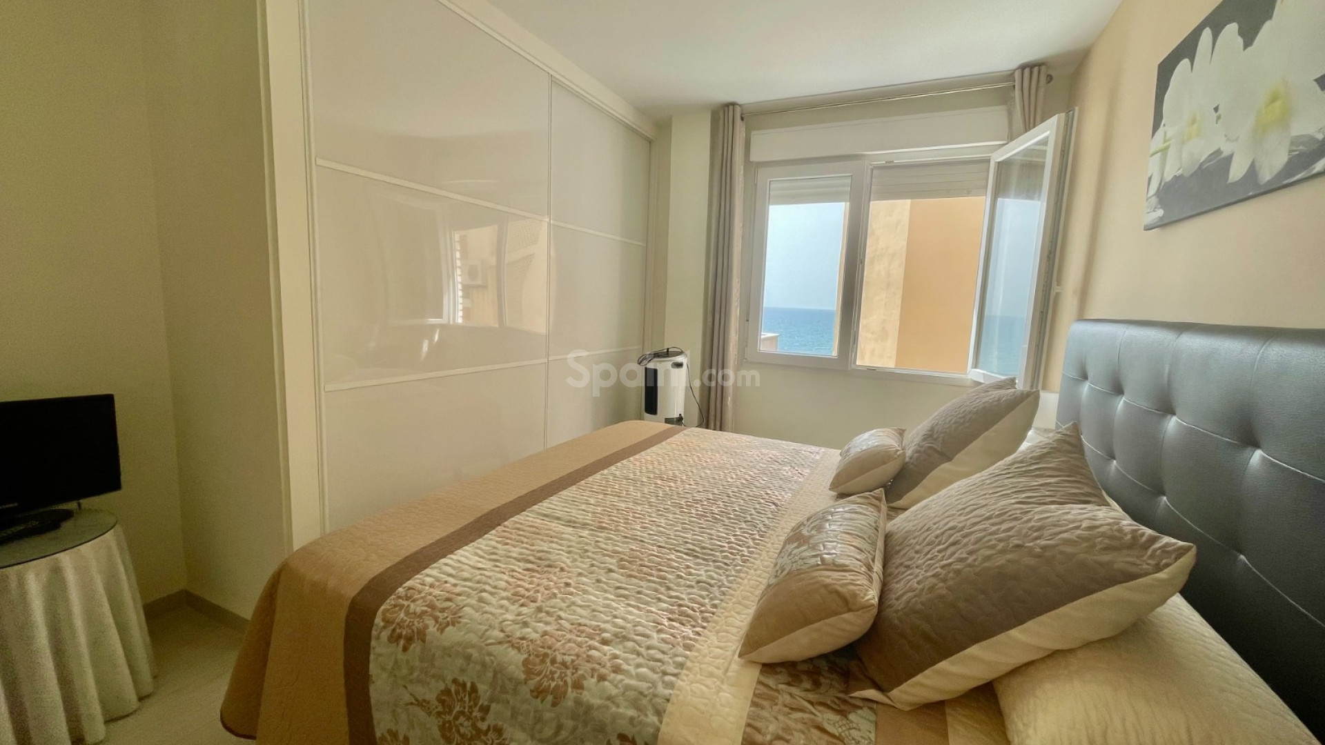 Resale - Apartment -
Torrevieja