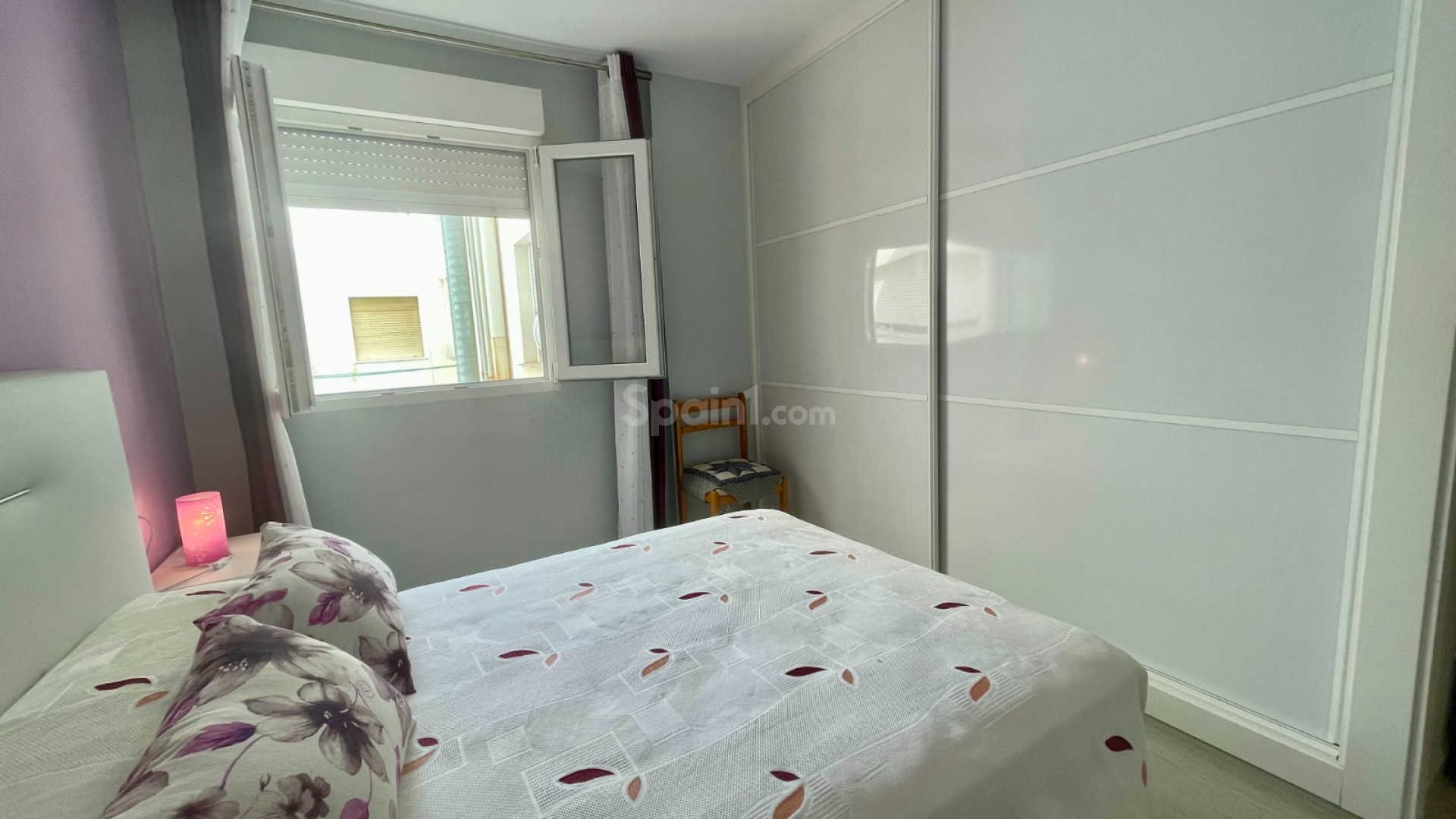 Resale - Apartment -
Torrevieja