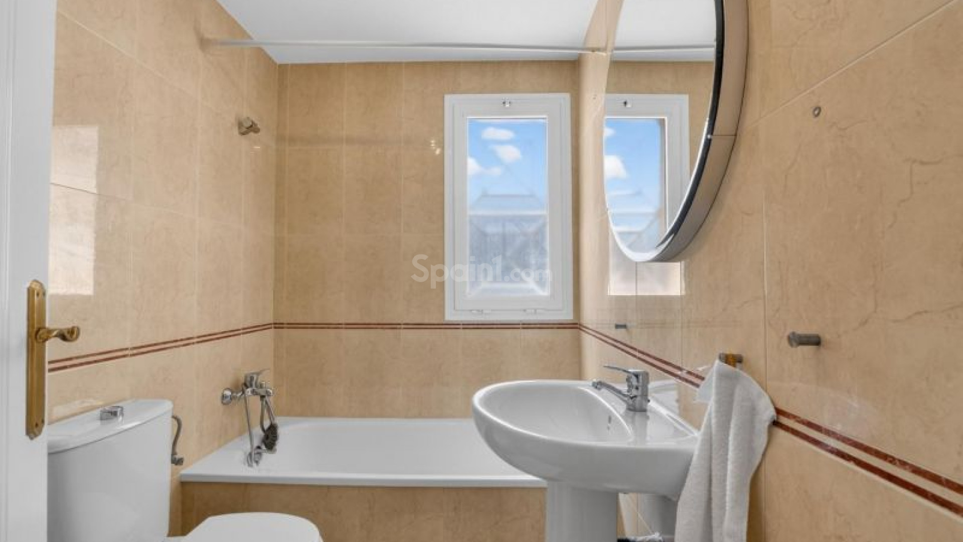 Resale - Apartment -
Torrevieja