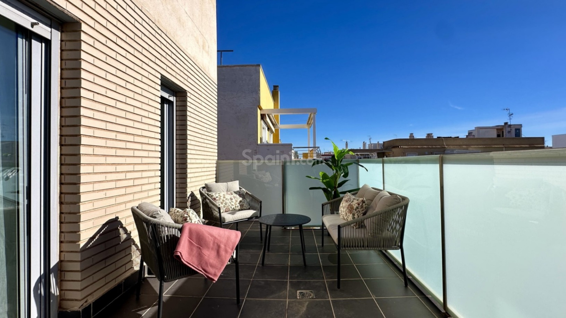 Resale - Apartment -
Torrevieja