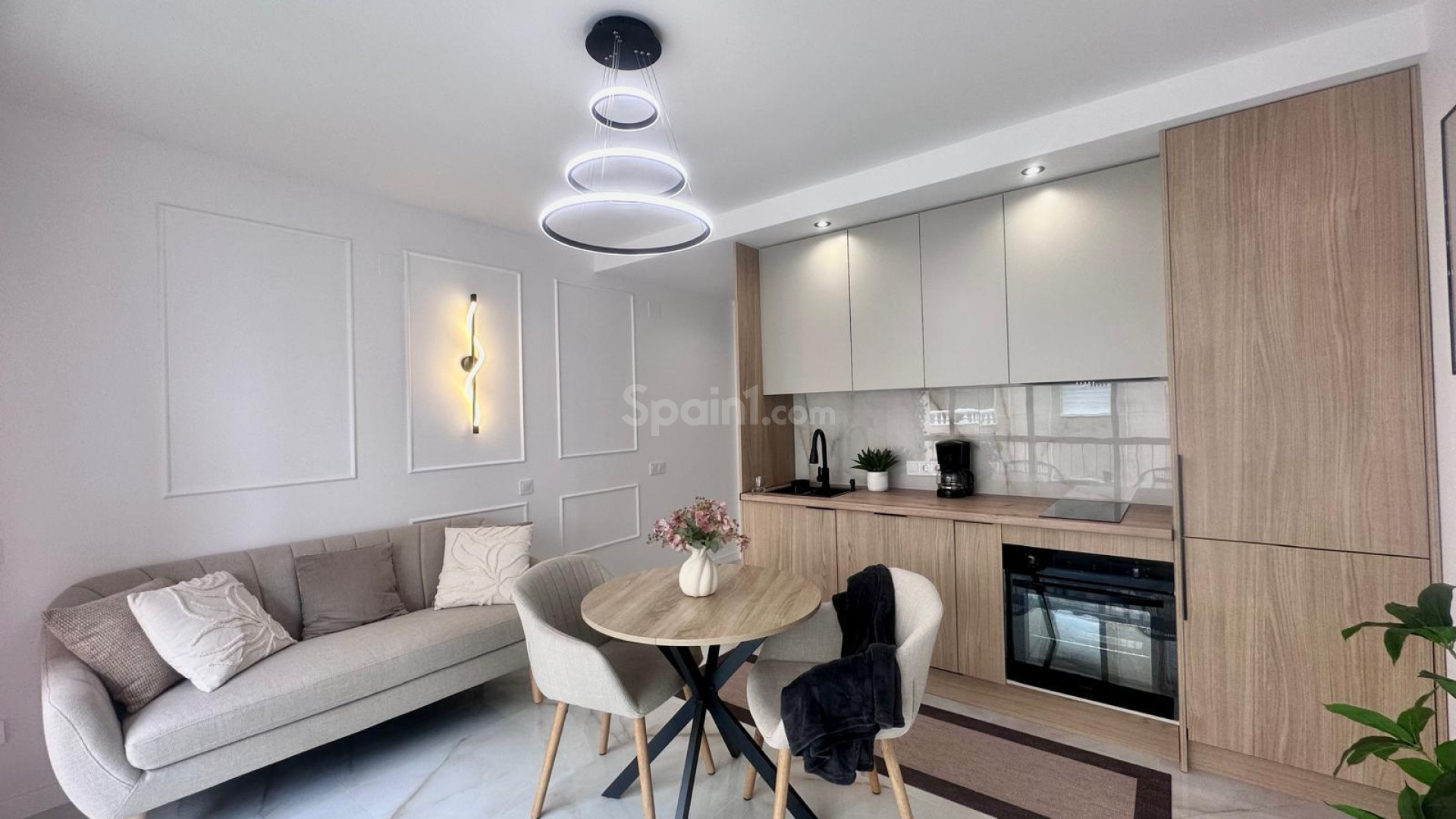 Resale - Apartment -
Torrevieja