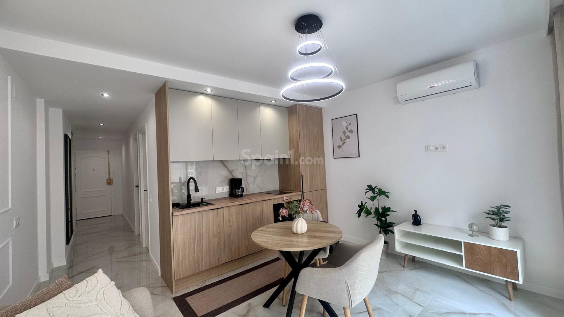 Resale - Apartment -
Torrevieja