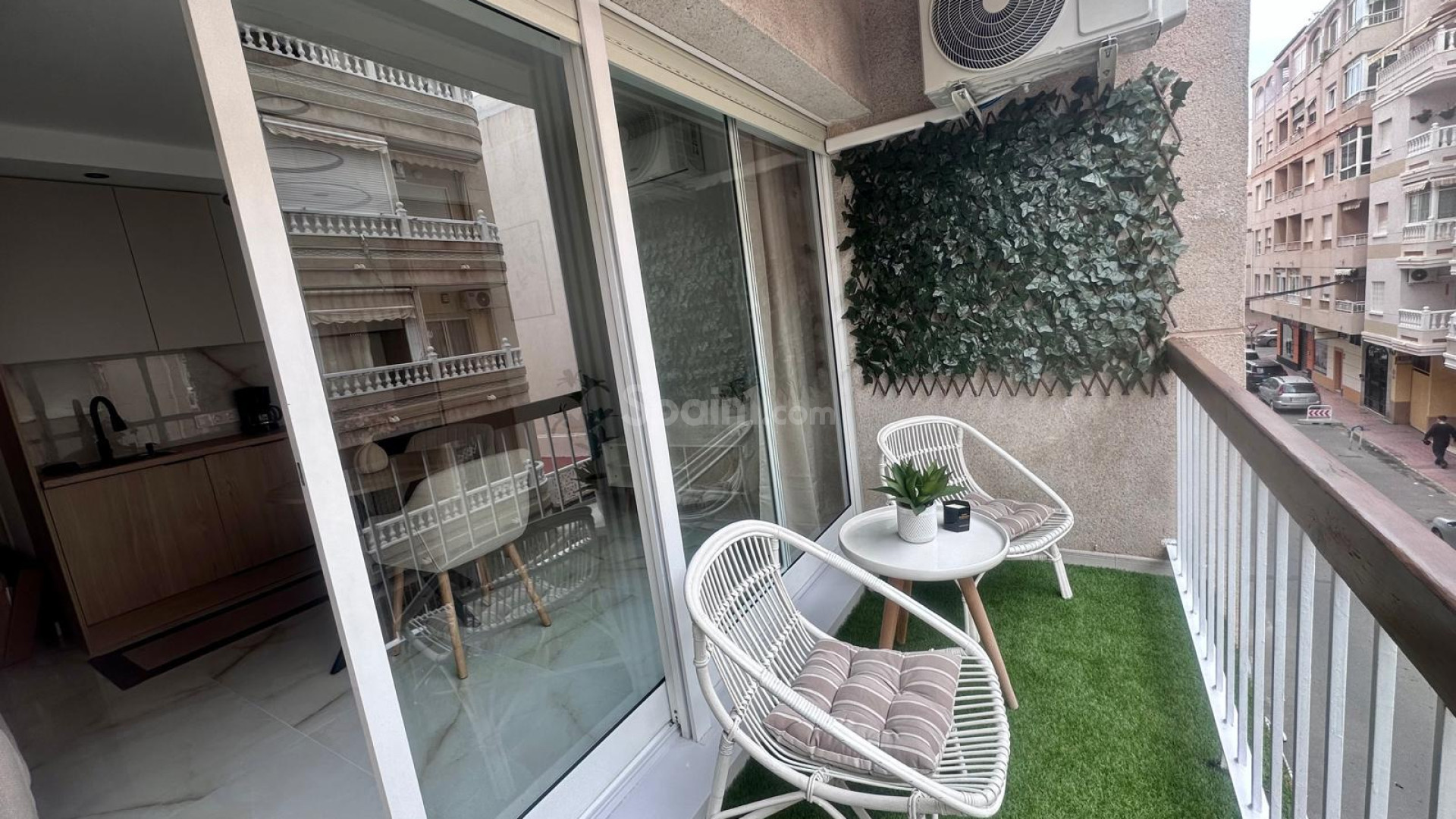 Resale - Apartment -
Torrevieja