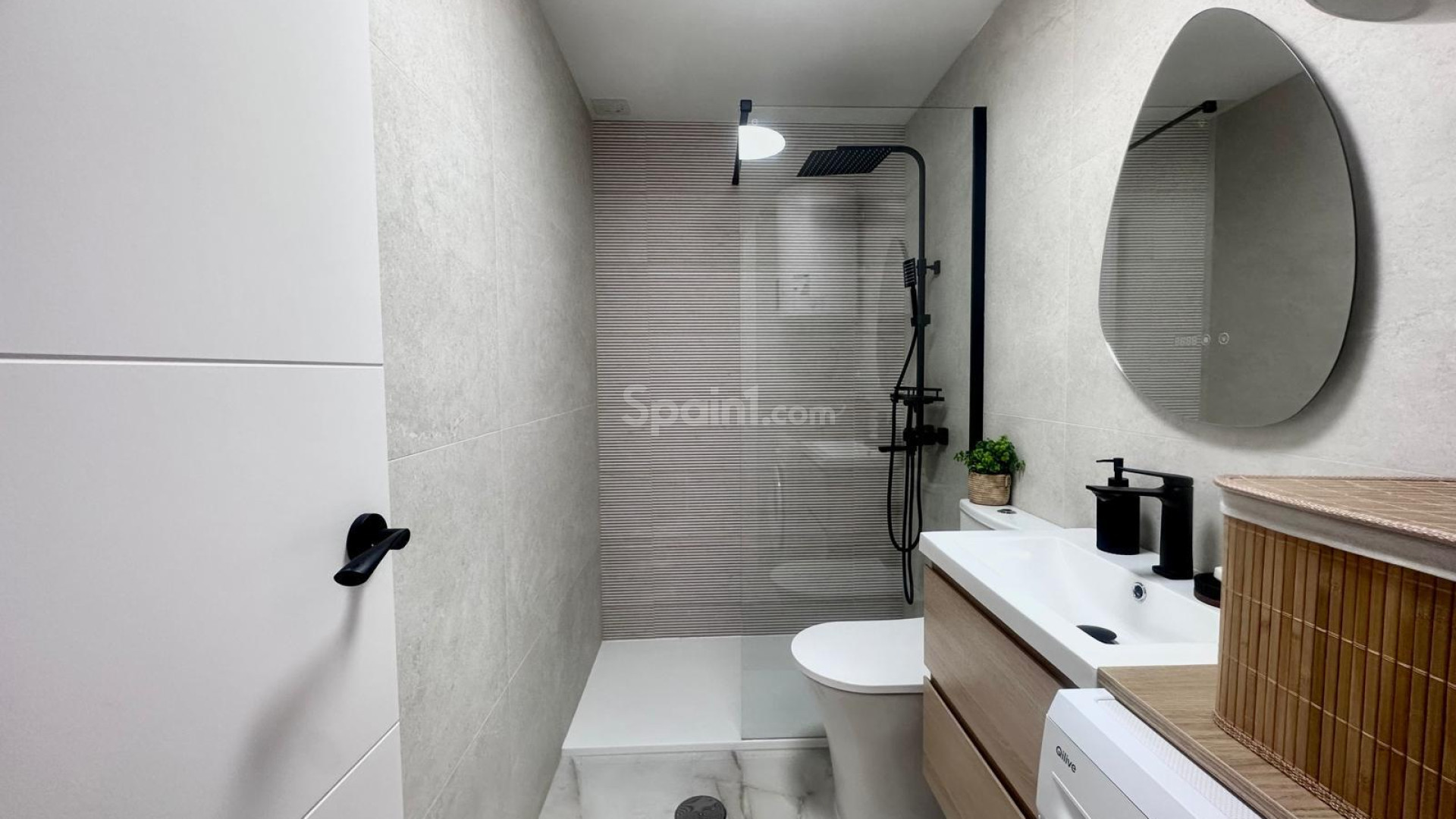 Resale - Apartment -
Torrevieja