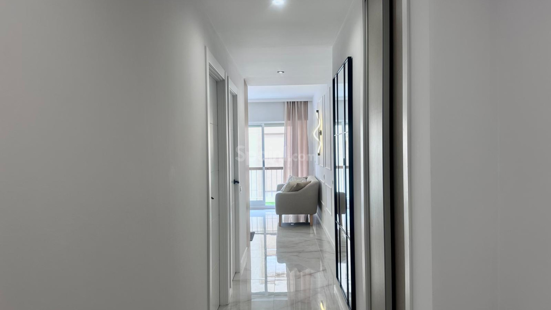 Resale - Apartment -
Torrevieja