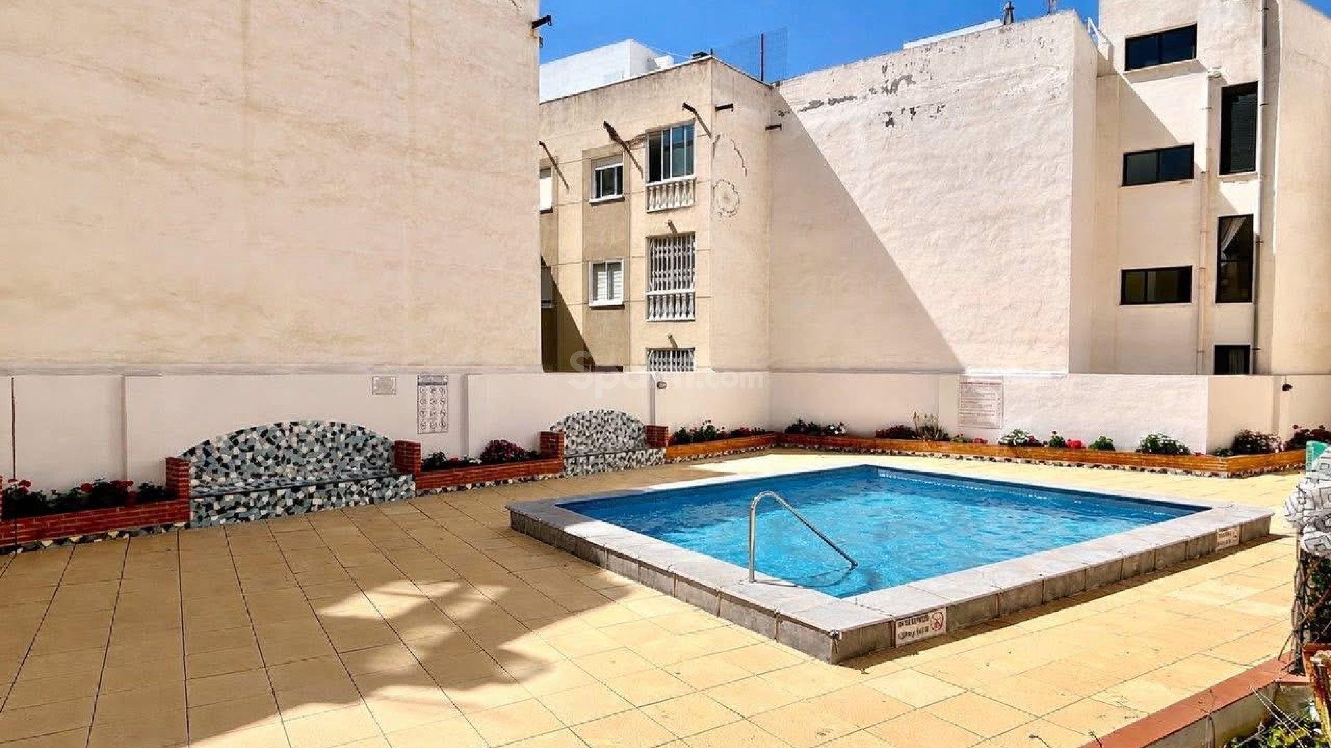 Resale - Apartment -
Torrevieja