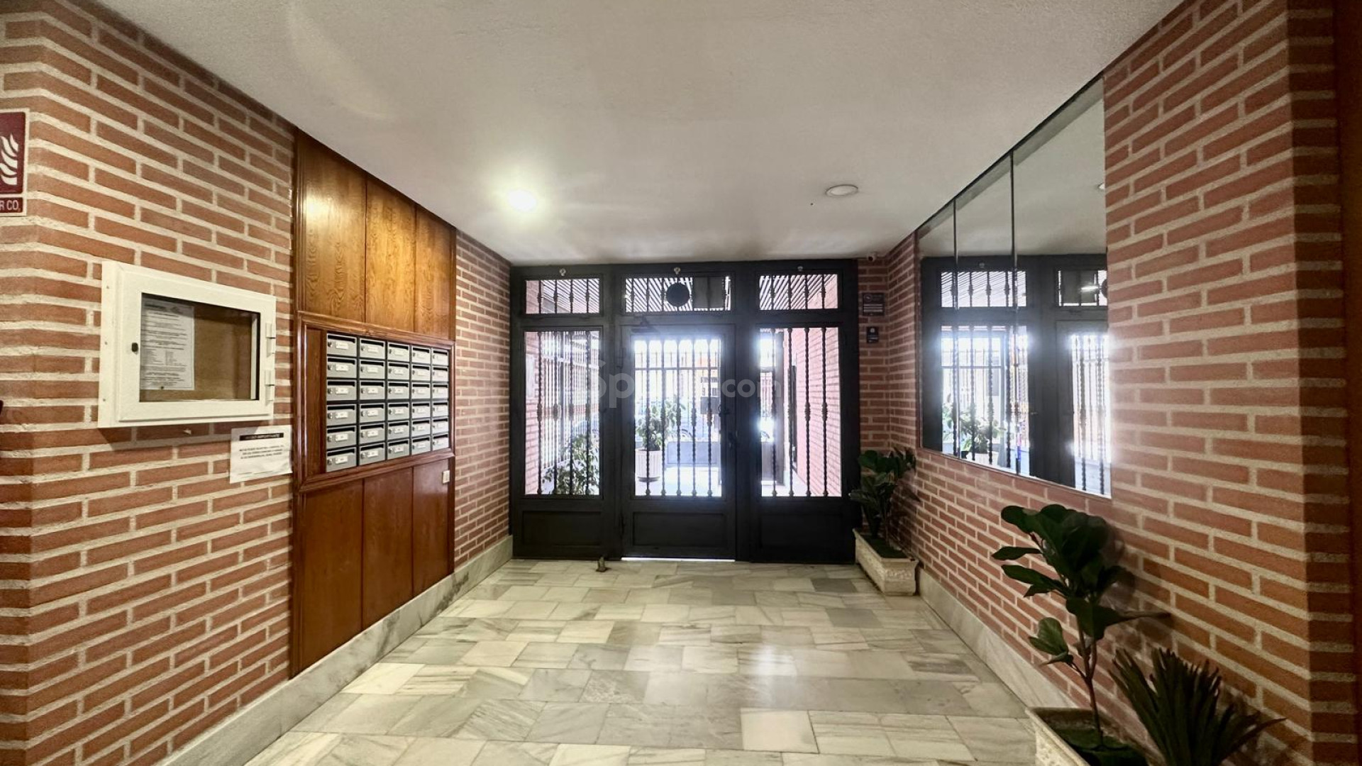 Resale - Apartment -
Torrevieja