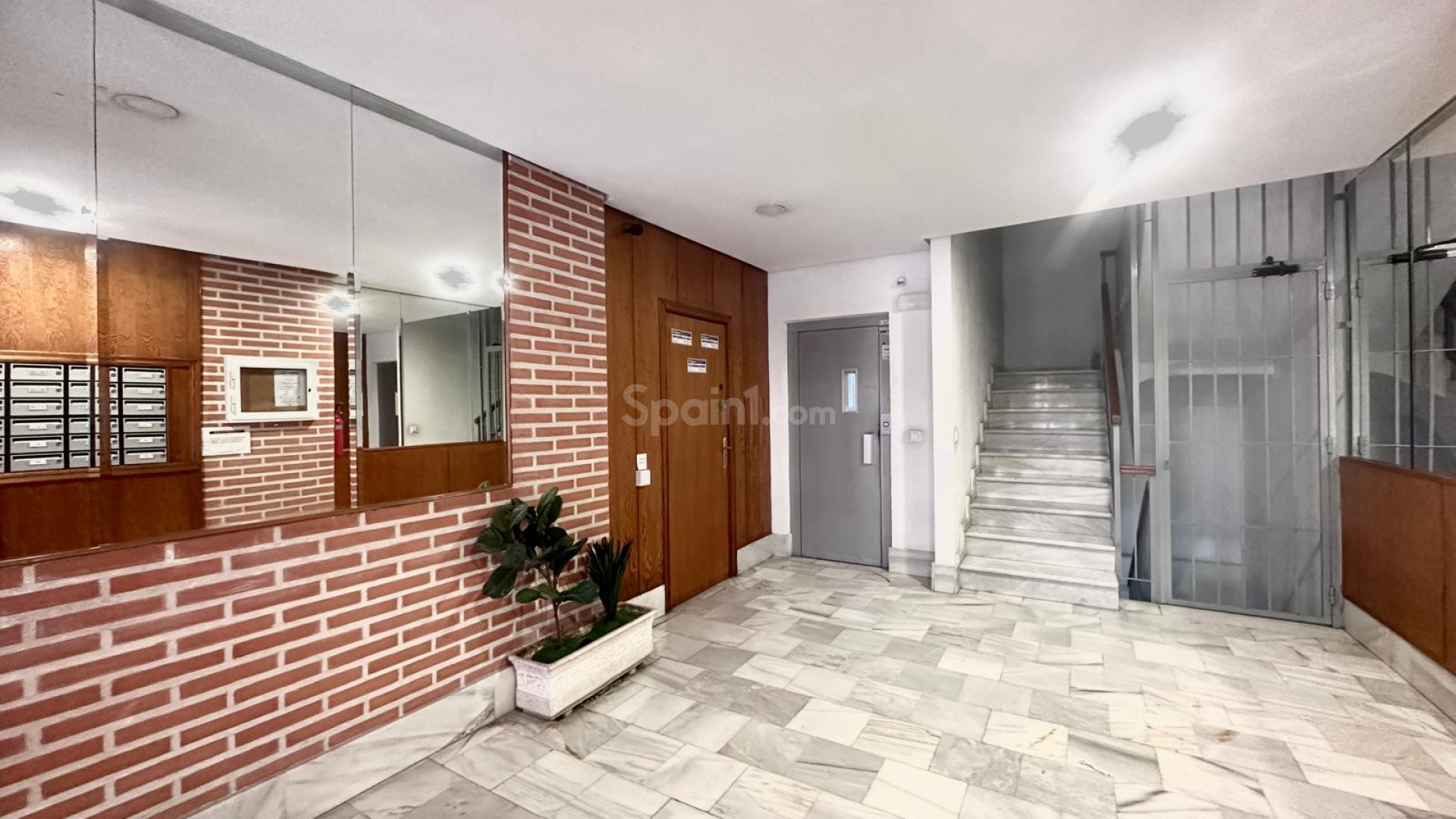 Resale - Apartment -
Torrevieja