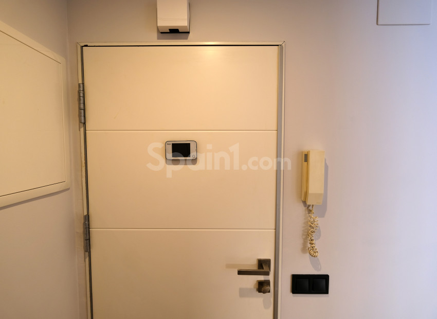 Resale - Apartment -
Torrevieja
