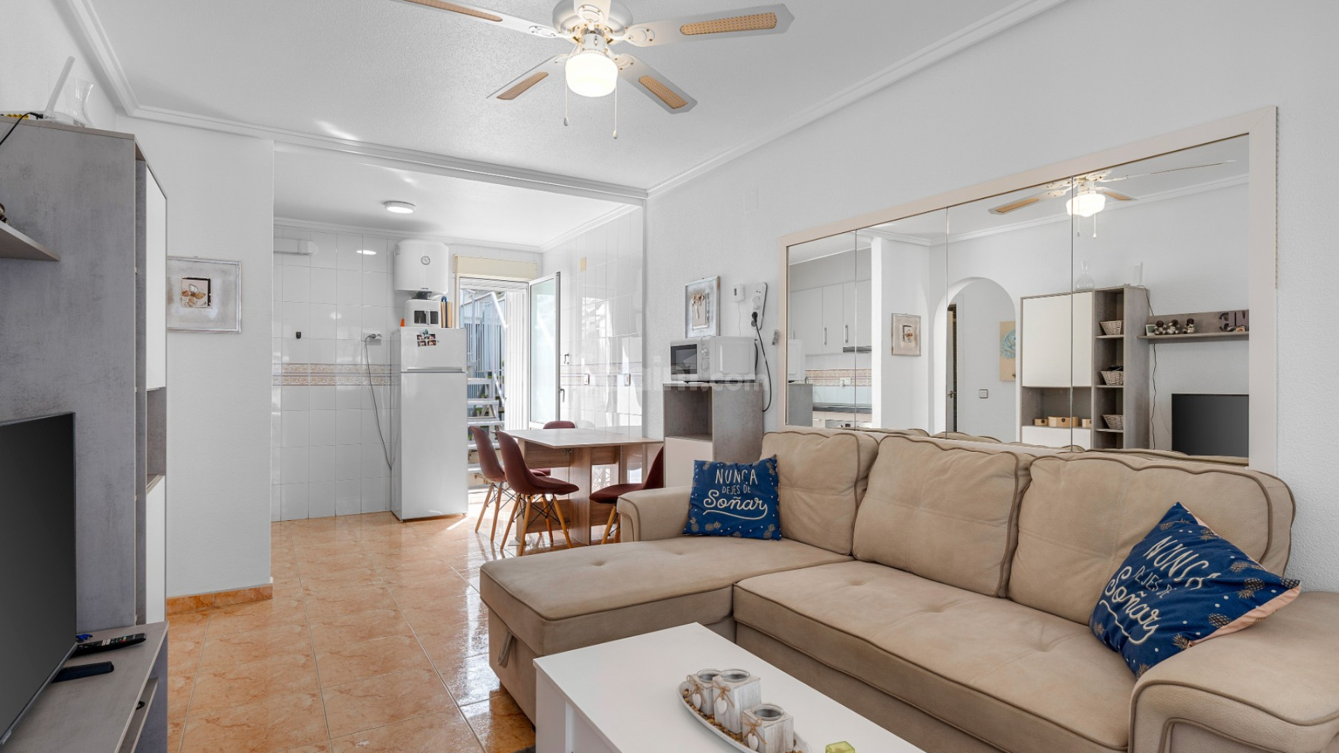 Resale - Apartment -
Torrevieja
