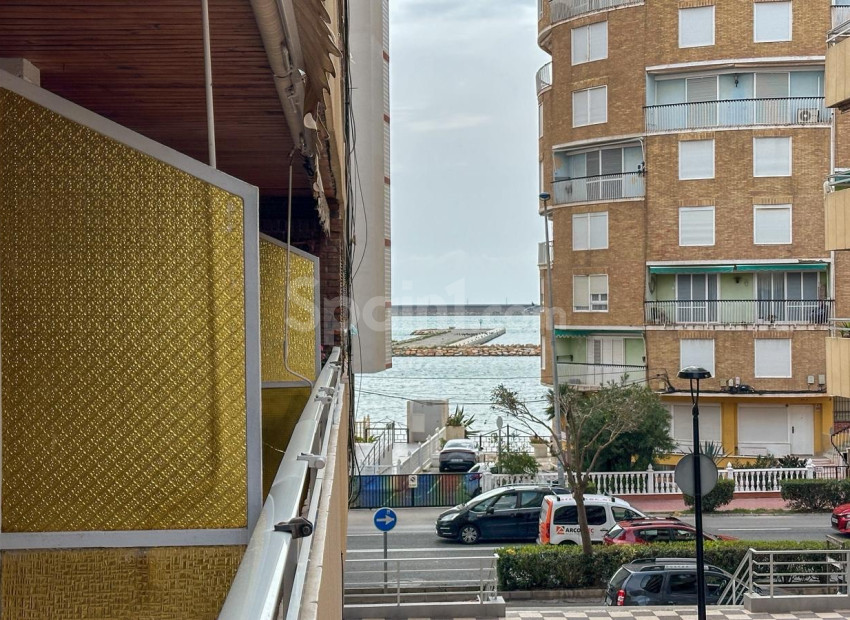 Resale - Apartment -
Torrevieja