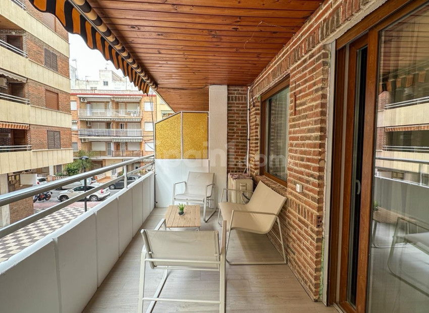 Resale - Apartment -
Torrevieja