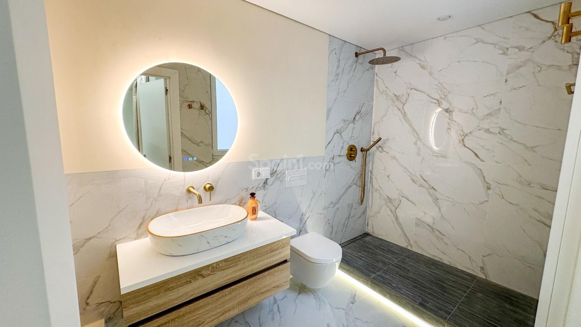 Resale - Apartment -
Torrevieja