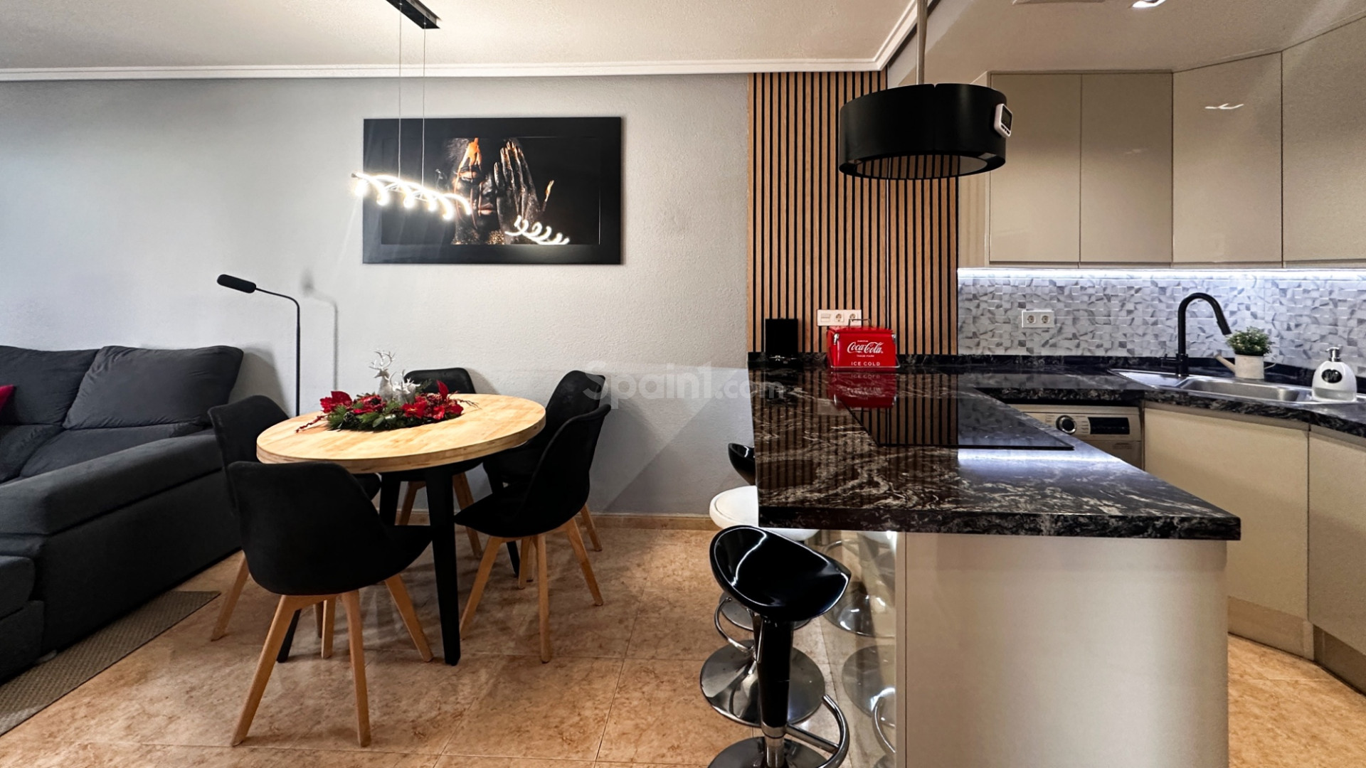 Resale - Apartment -
Torrevieja