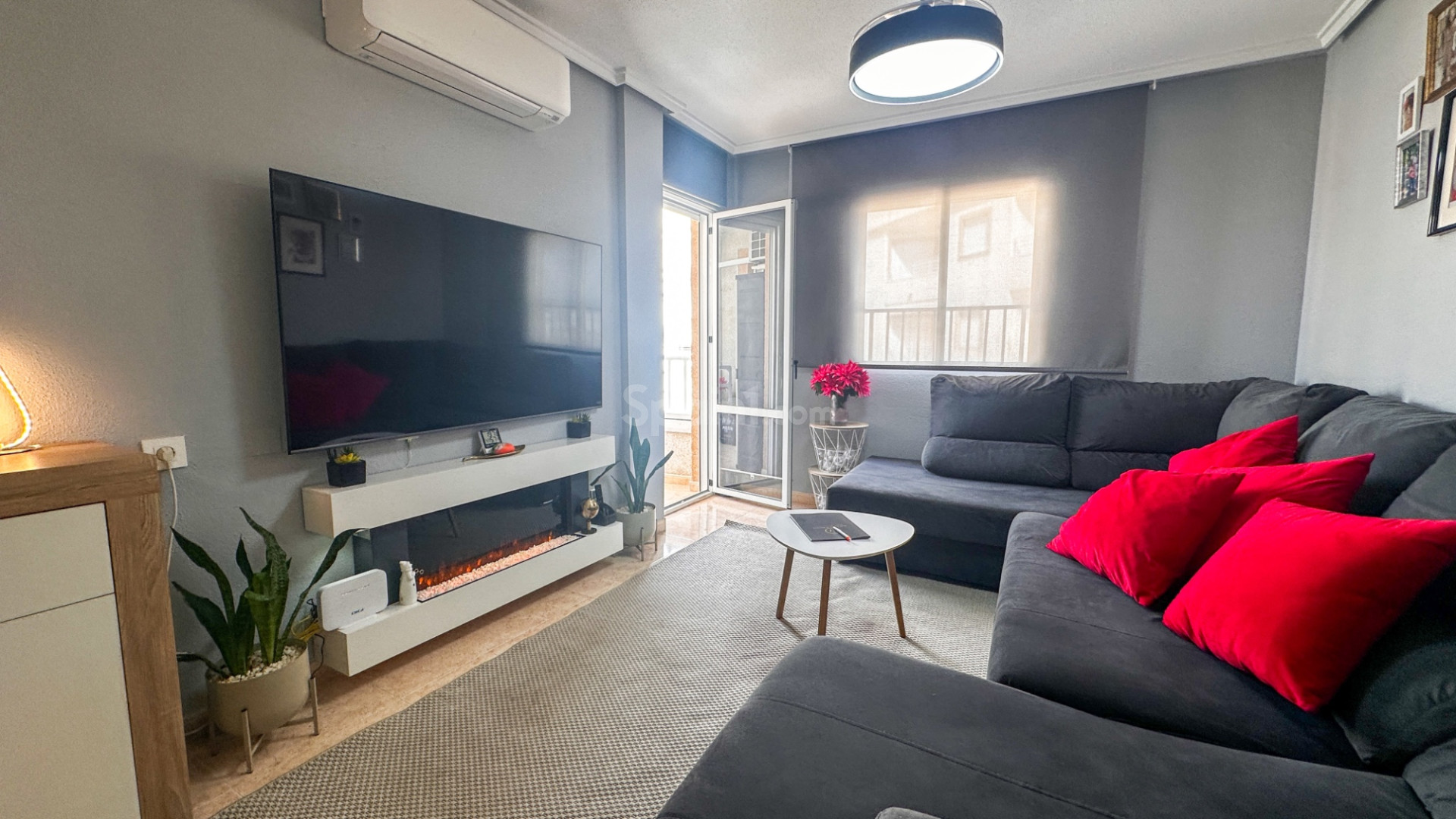 Resale - Apartment -
Torrevieja