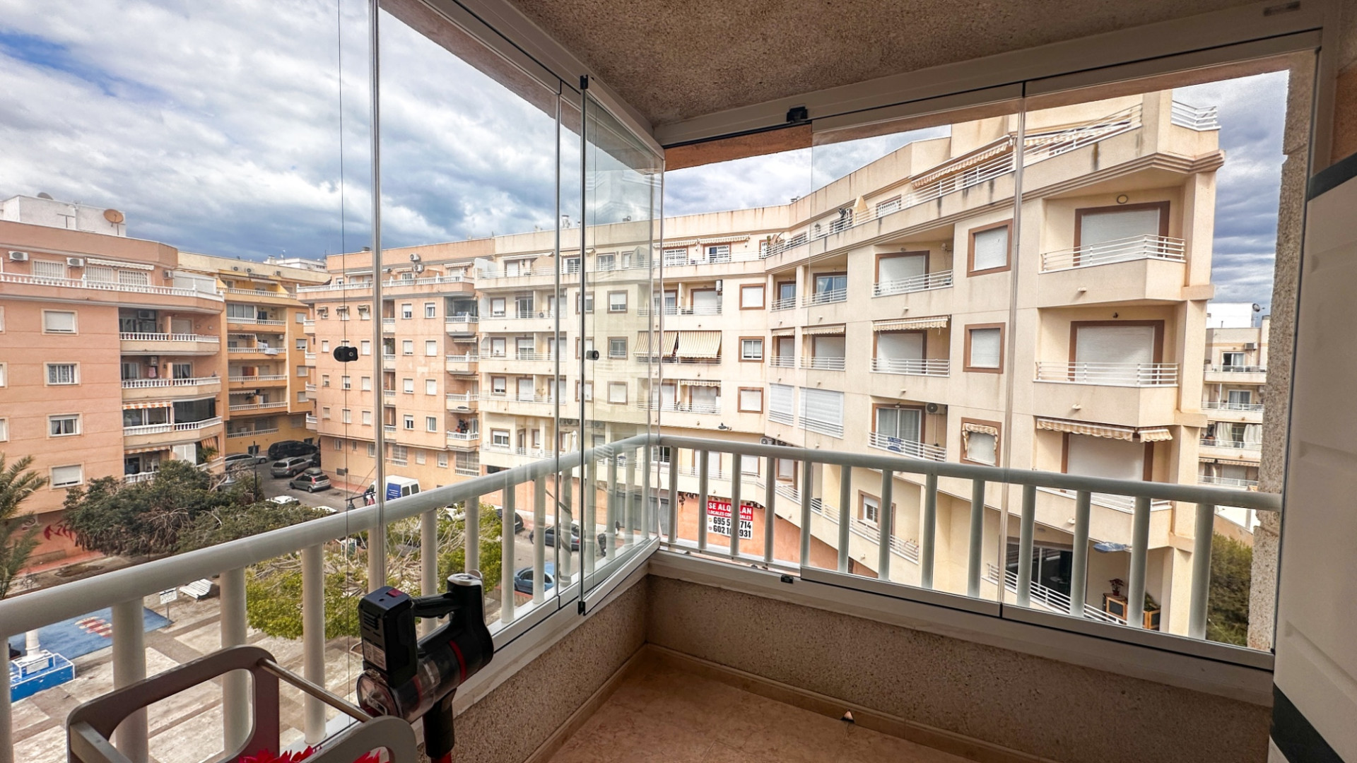 Resale - Apartment -
Torrevieja