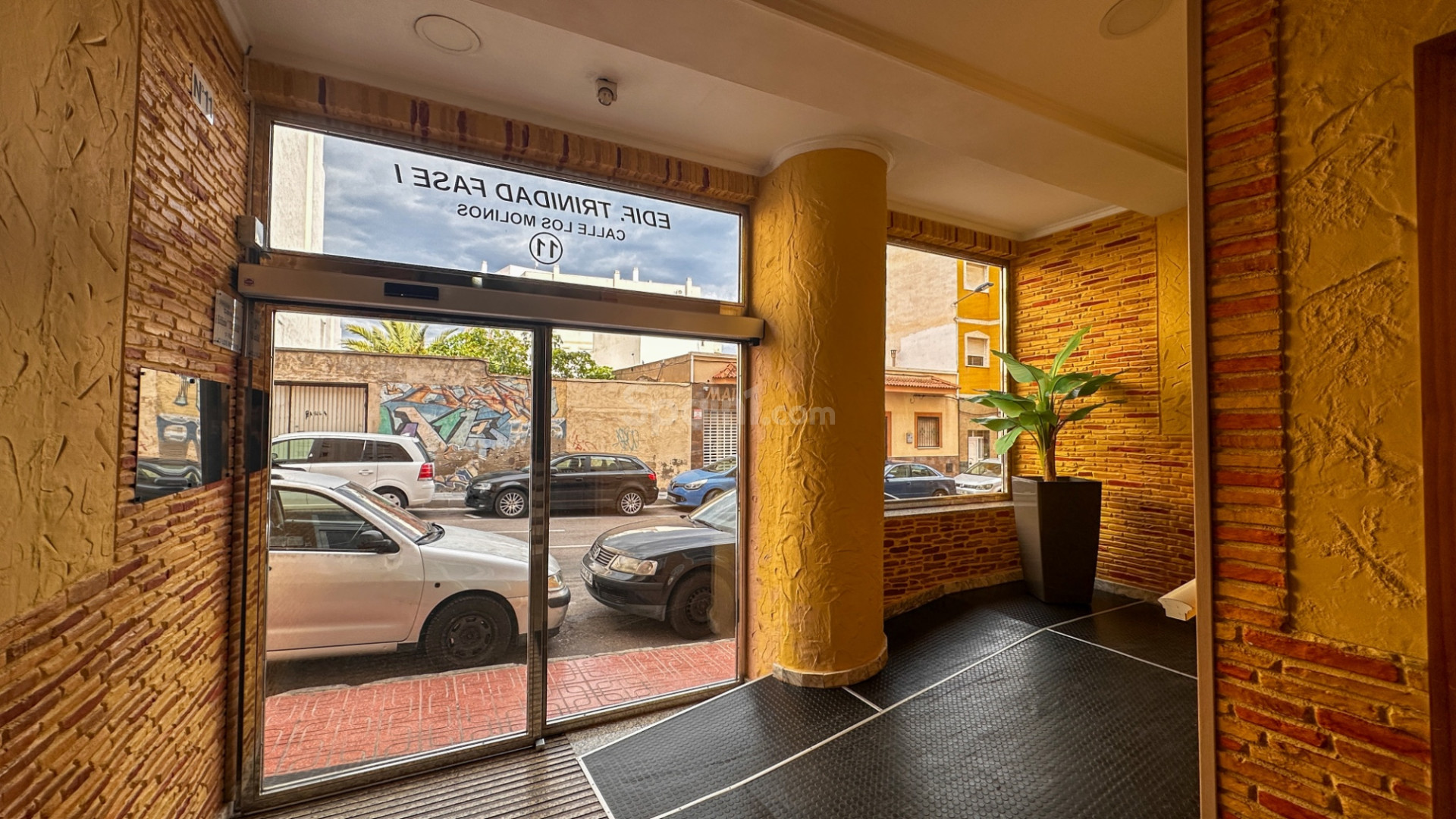 Resale - Apartment -
Torrevieja