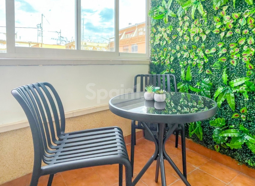 Resale - Apartment -
Torrevieja