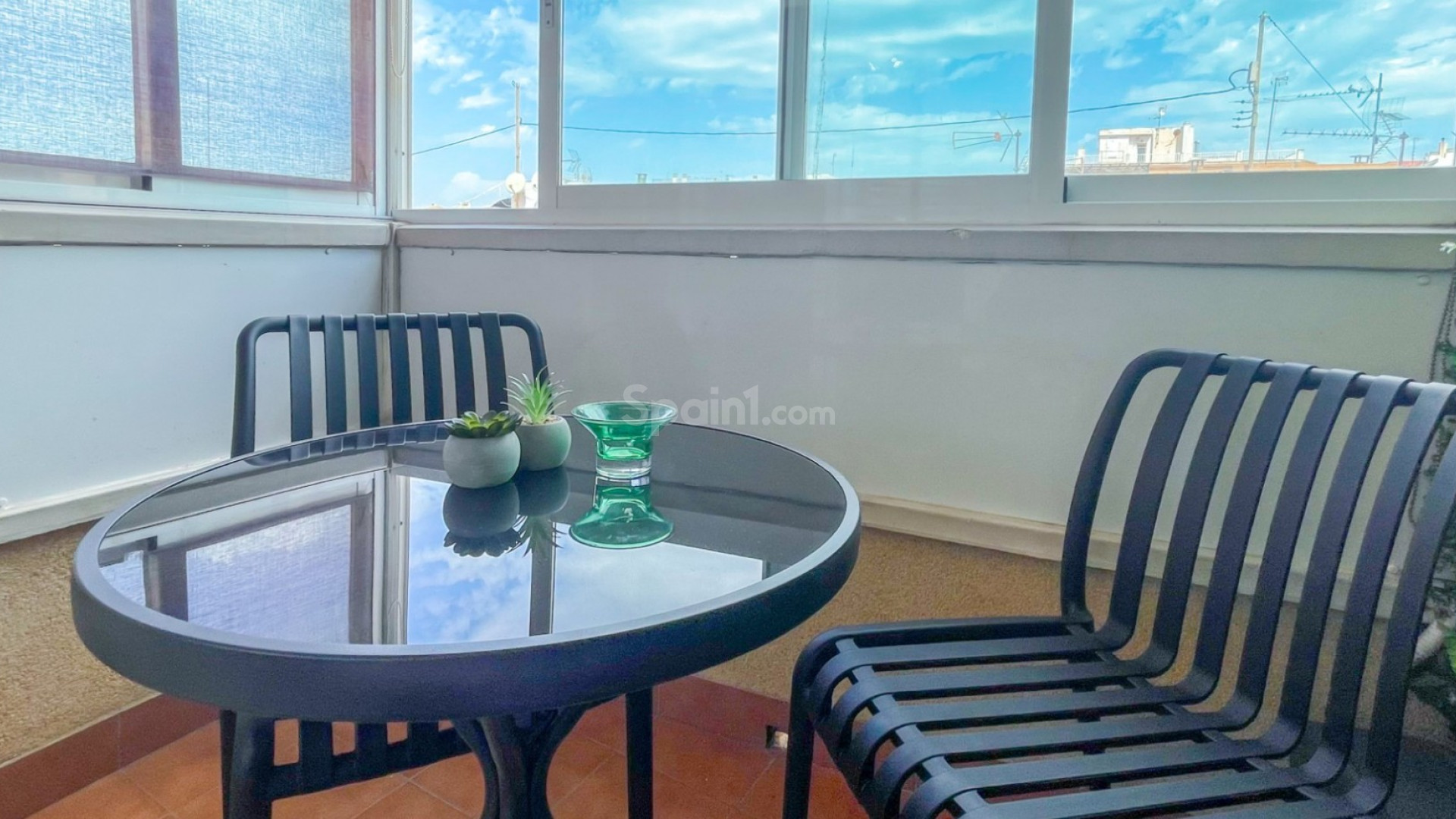 Resale - Apartment -
Torrevieja
