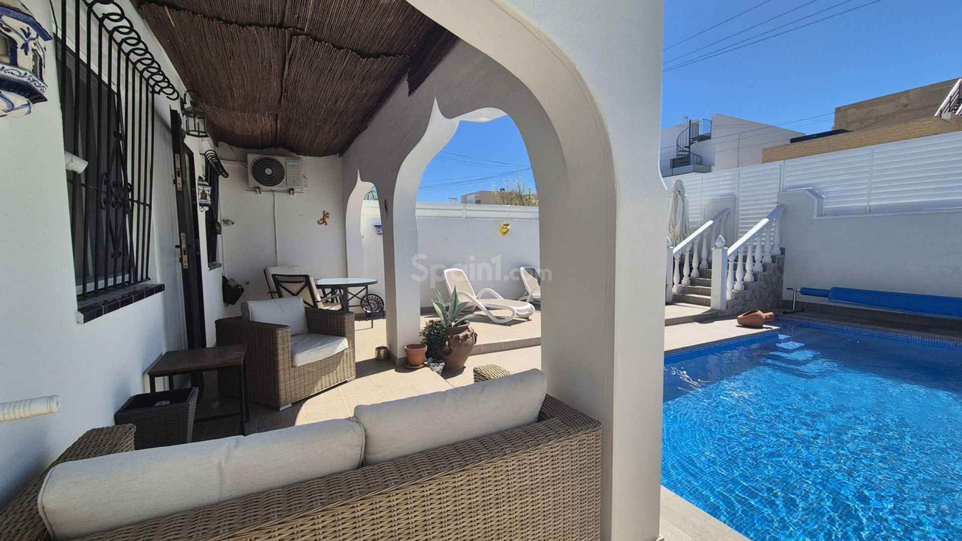 Resale - Apartment -
Villamartín - Costa Blanca