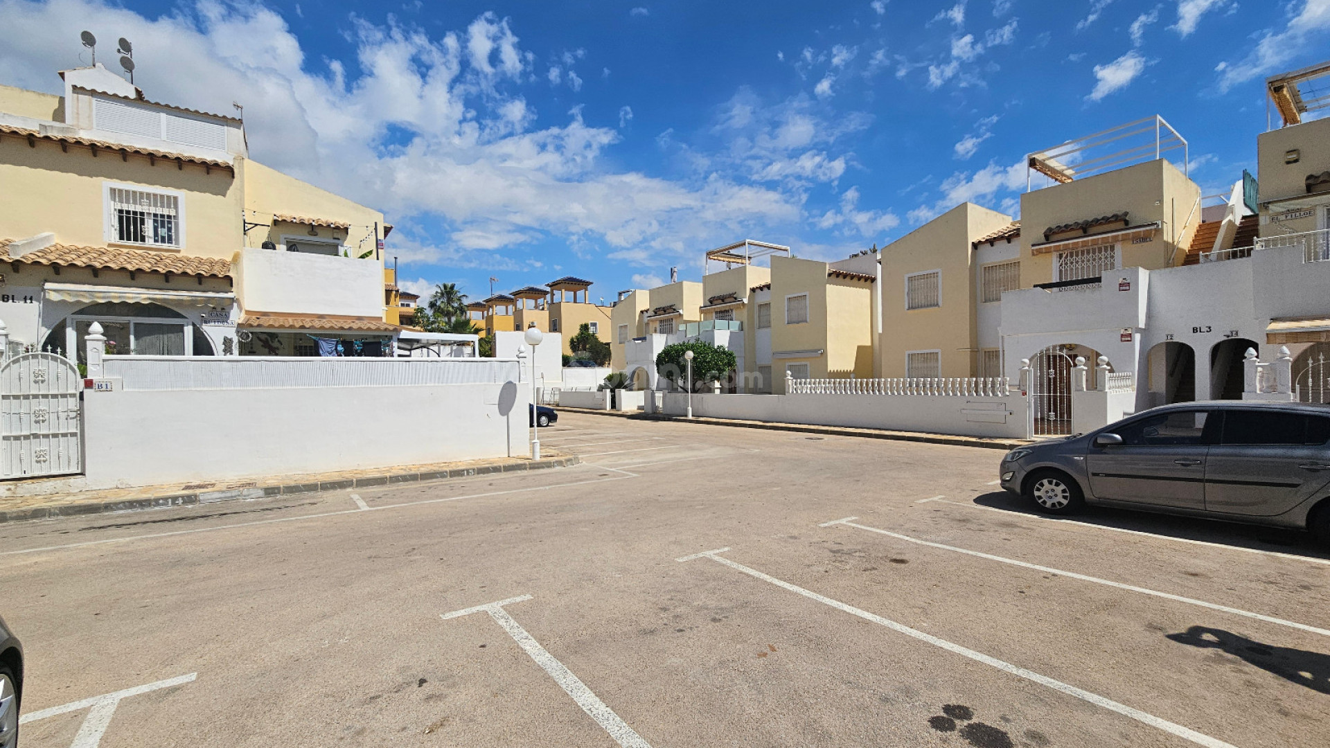 Resale - Apartment -
Villamartin - Panorama Golf
