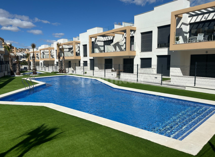 Resale - Apartment -
Villamartin - PAU 26