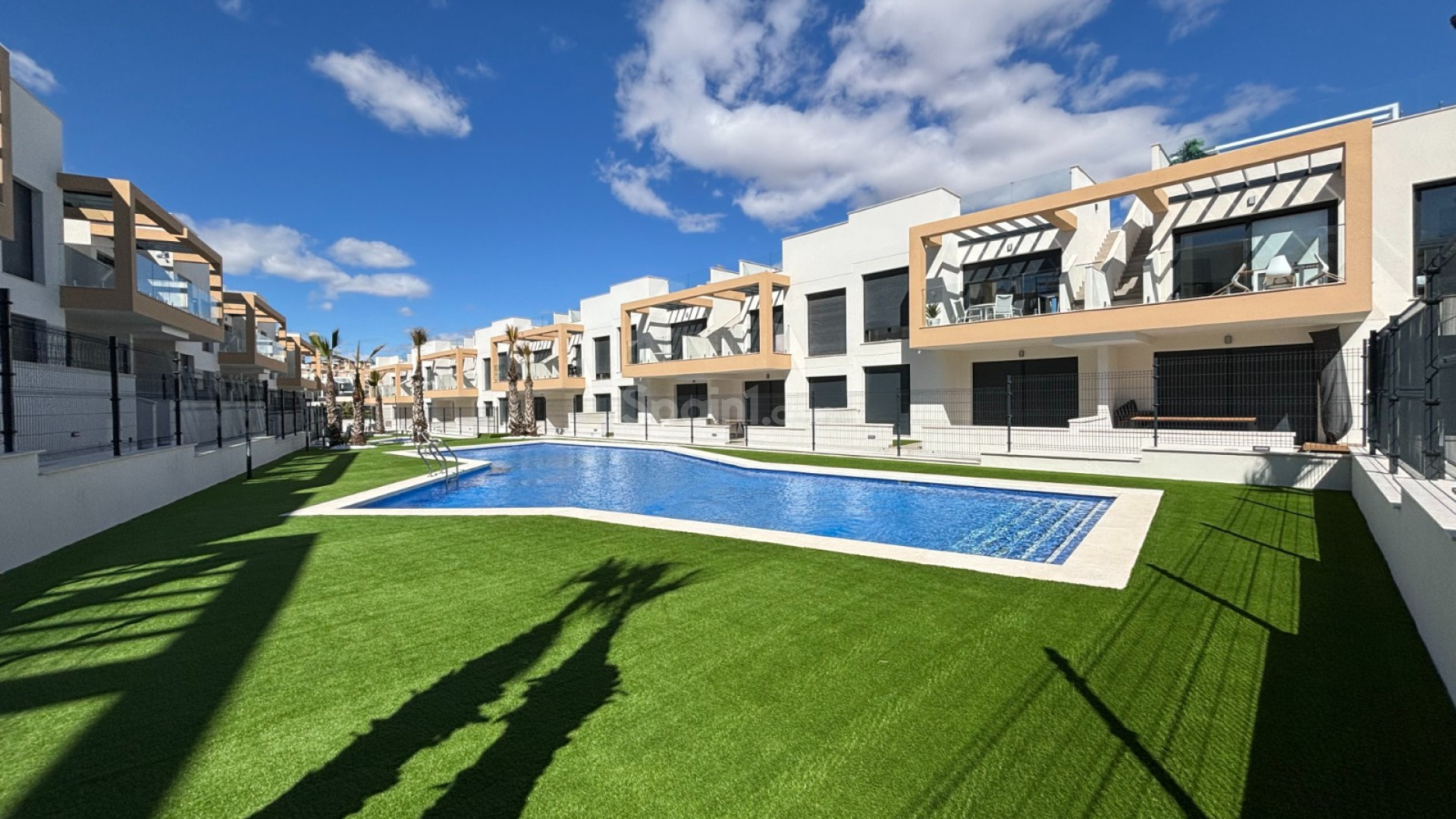 Resale - Apartment -
Villamartin - PAU 26