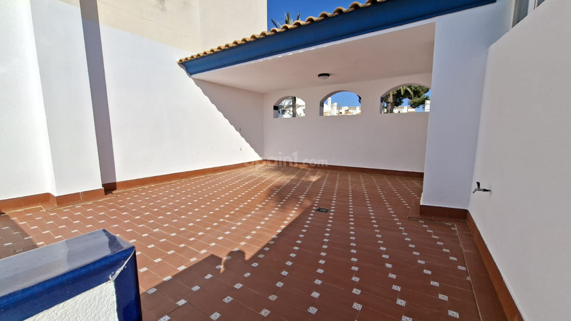 Resale - Apartment -
Villamartin - Rioja
