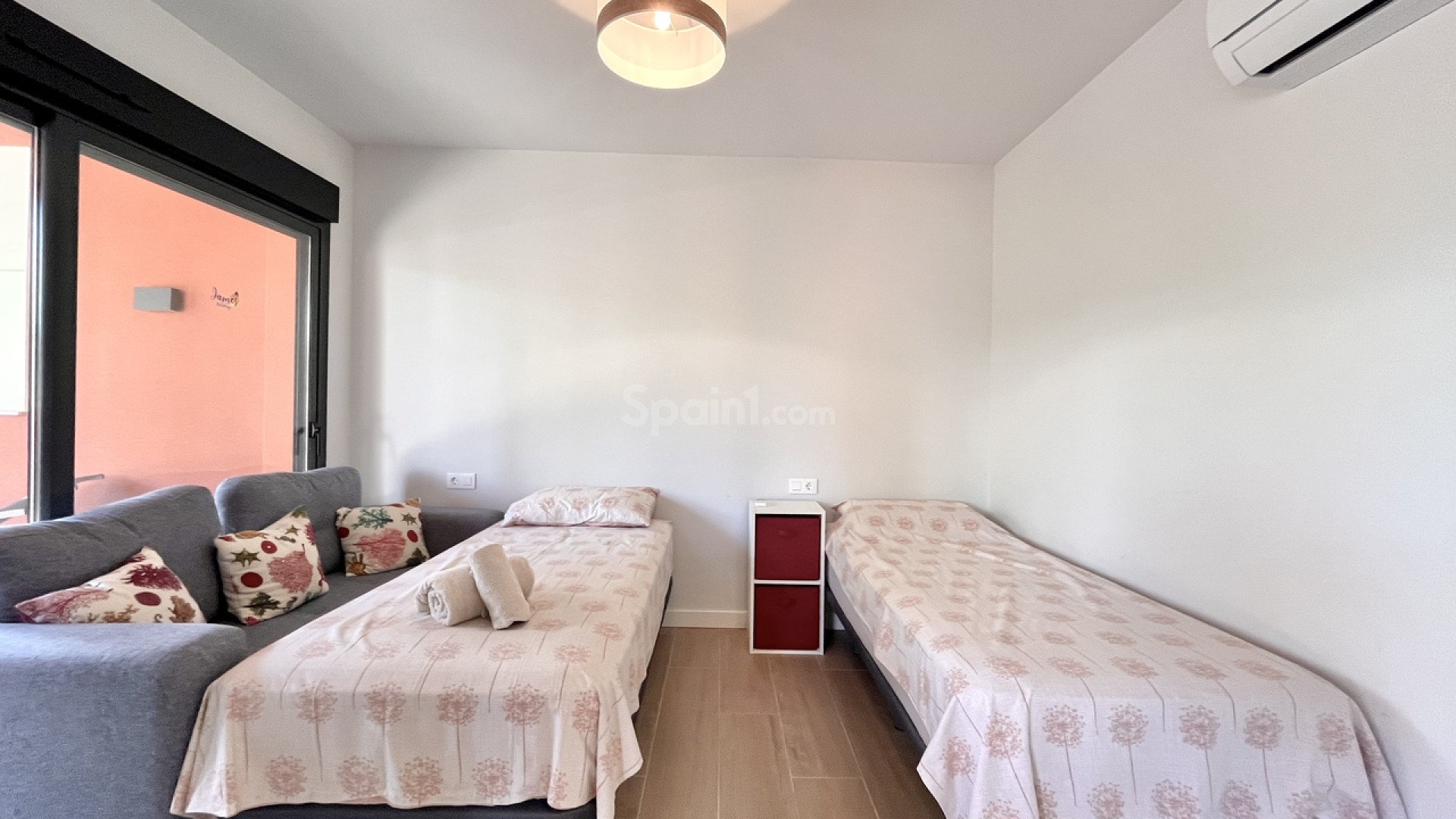 Resale - Apartment -
Villamartín - Villamartin
